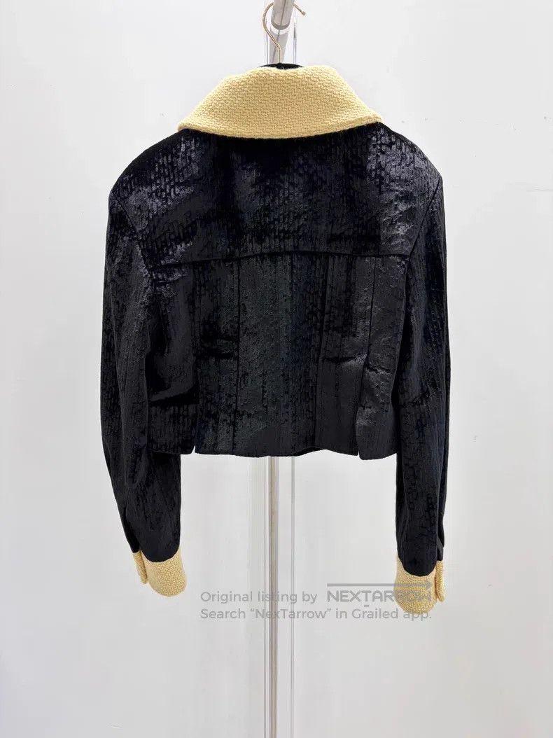 Chanel Chanel Black and yellow corduroy short jacket Size XS / US 0-2 / IT 36-38 - 2 Thumbnail