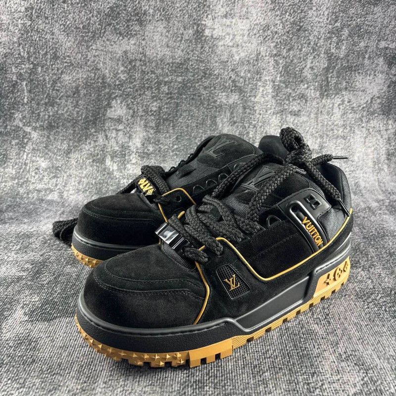 Louis Vuitton Louis Vuitton Trainer Maxi Black Low-Top Sneakers 0079 Size US 10.5 / EU 43-44 - 1 Thumbnail