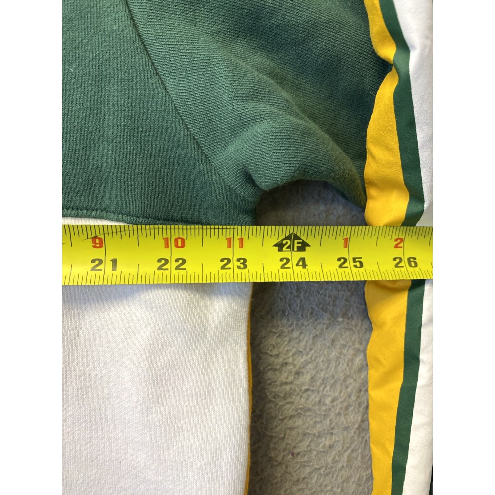 Mitchell & Ness VINTAGE Mitchell & Ness Green Bay Packers Sweatshirt NFL Football Adults XL Green Pullover Men Size US XL / EU 56 / 4 - 7 Thumbnail