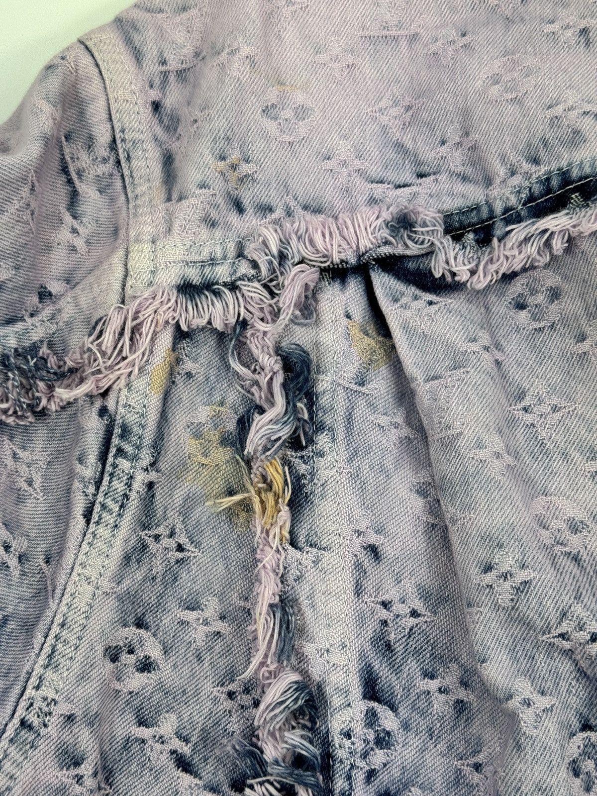 Louis Vuitton 2023 Lavender Fringed Monogram Boyhood Denim Jacket Size US M / EU 48-50 / 2 - 8 Thumbnail