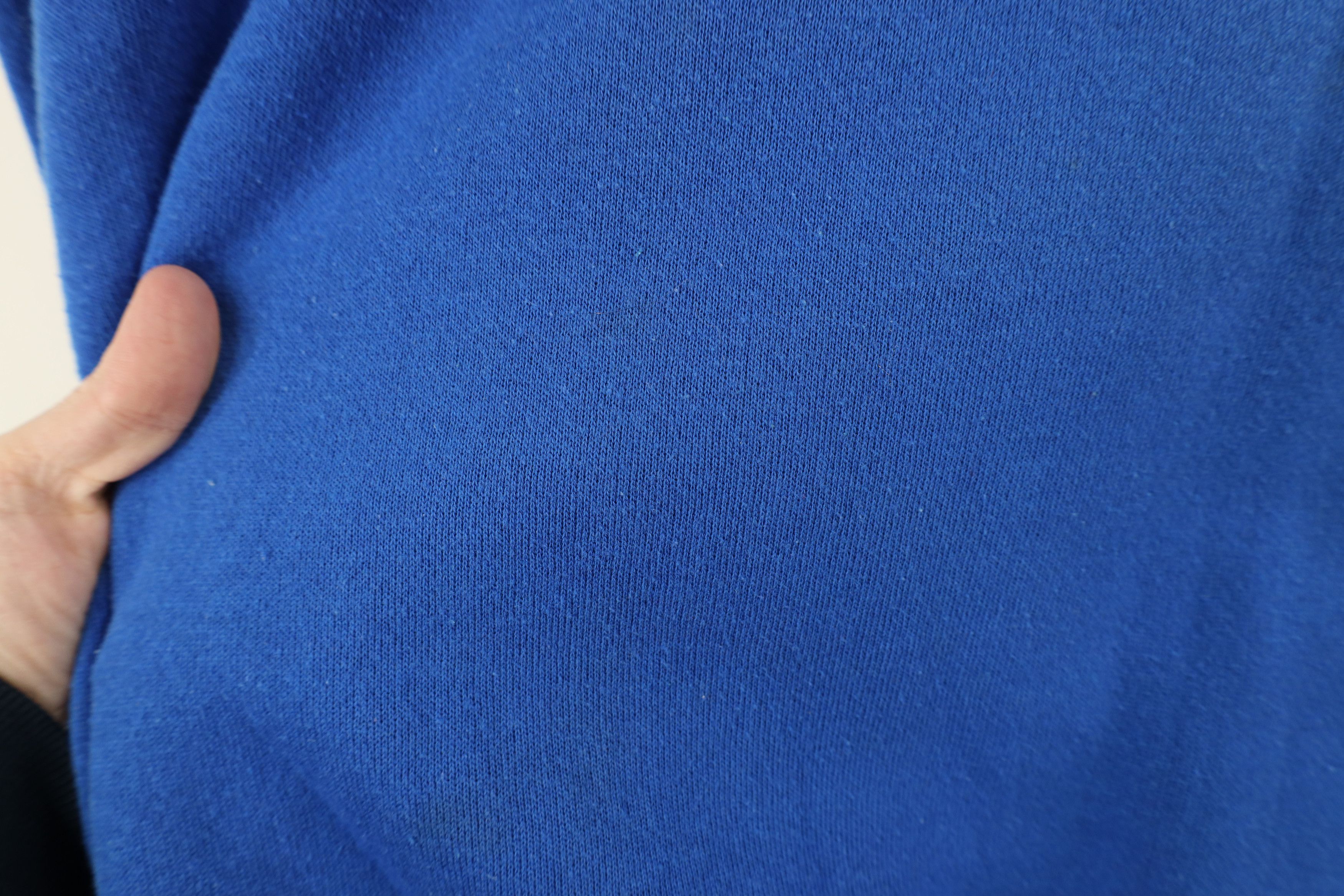 Vintage Vintage 90s Streetwear Crewneck Sweatshirt Royal Blue USA Size US L / EU 52-54 / 3 - 4 Thumbnail