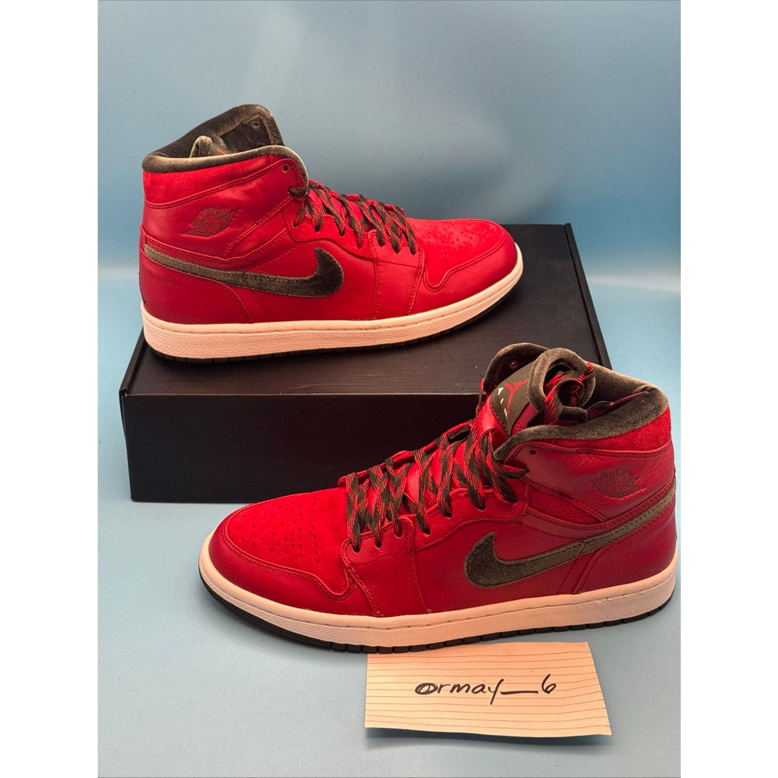 Jordan Brand Air Jordan 1 Retro Hi Premier 2008 Varsity Red m8.5 w10 Size US 8 / EU 41 - 3 Thumbnail