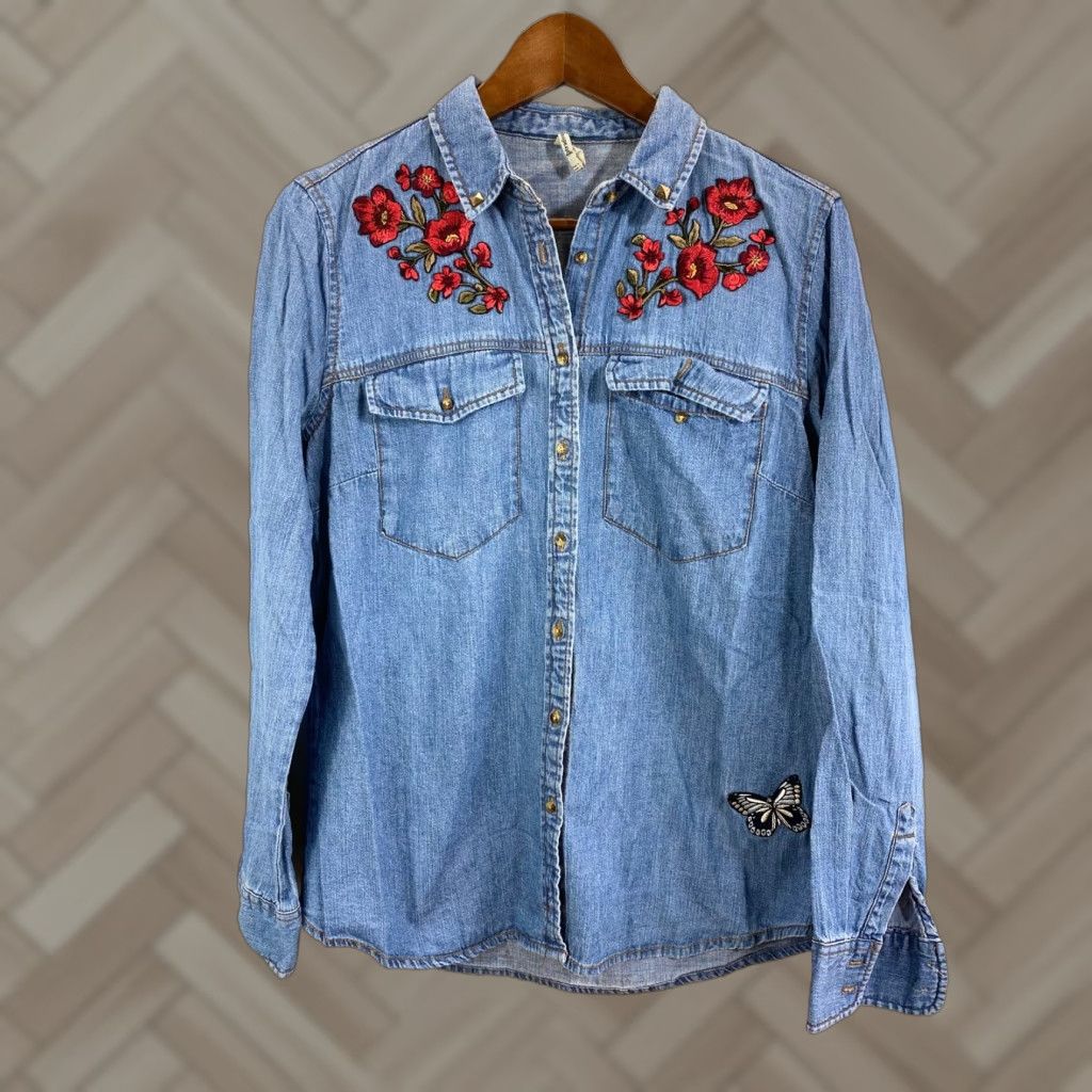 Vintage Stradivarius Womens Denim Button Down Long Sleeve Size L Floral blue 1990s Casual Cotton Regular Womens Size L / US 10 / IT 46 - 1 Thumbnail