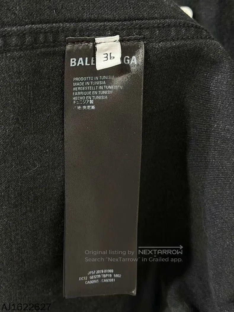 Balenciaga Balenciaga Back Logo Denim Shirt. Size US S / EU 44-46 / 1 - 6 Thumbnail