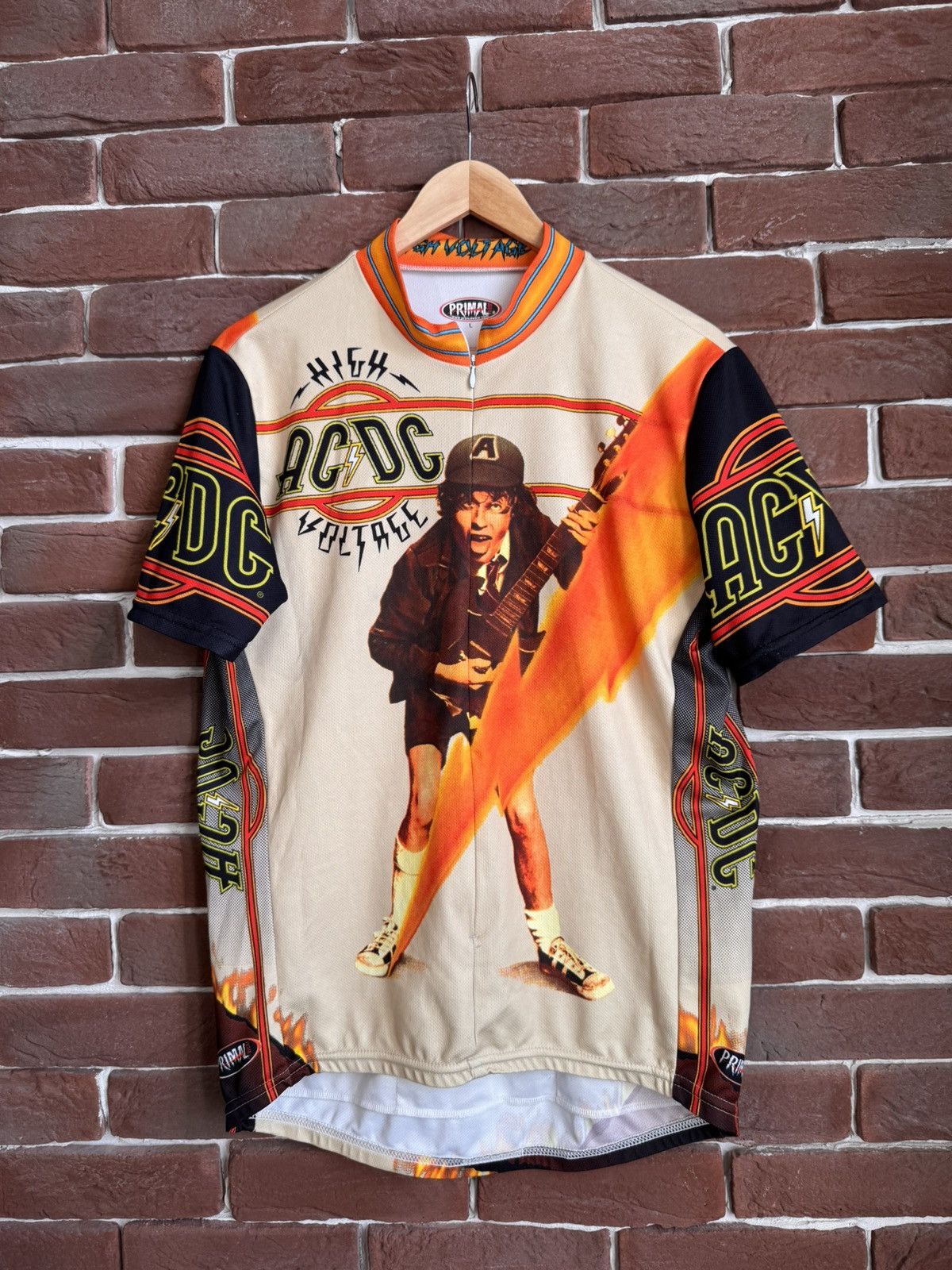 AC/DC Rare 00s Ac Dc High Voltage 2004 L Cycling Jersey Vintage Size US L / EU 52-54 / 3 - 1 Thumbnail