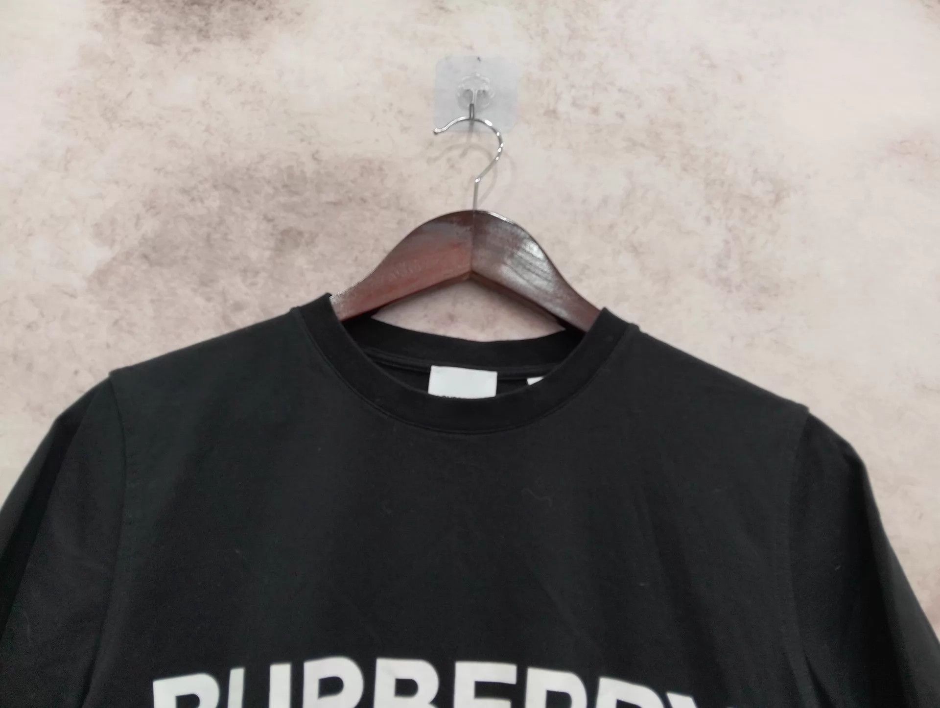 Burberry Burberry Black London Logo Short Sleeve T-shirt M Size US M / EU 48-50 / 2 - 3 Thumbnail