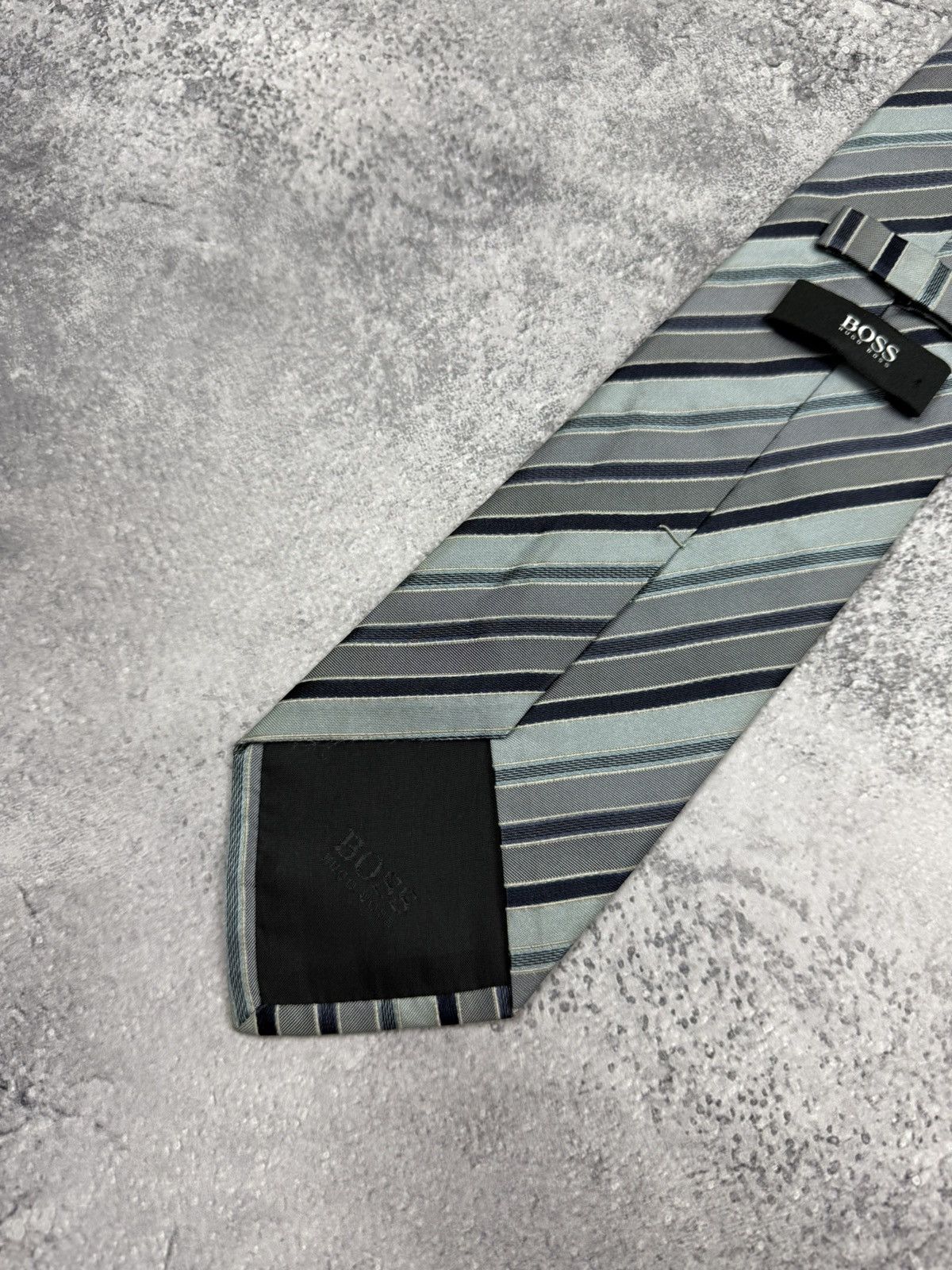 Hugo Boss Hugo Boss Silk Tie Old Money Striped Made In Italy Luxury Size ONE SIZE - 6 Thumbnail