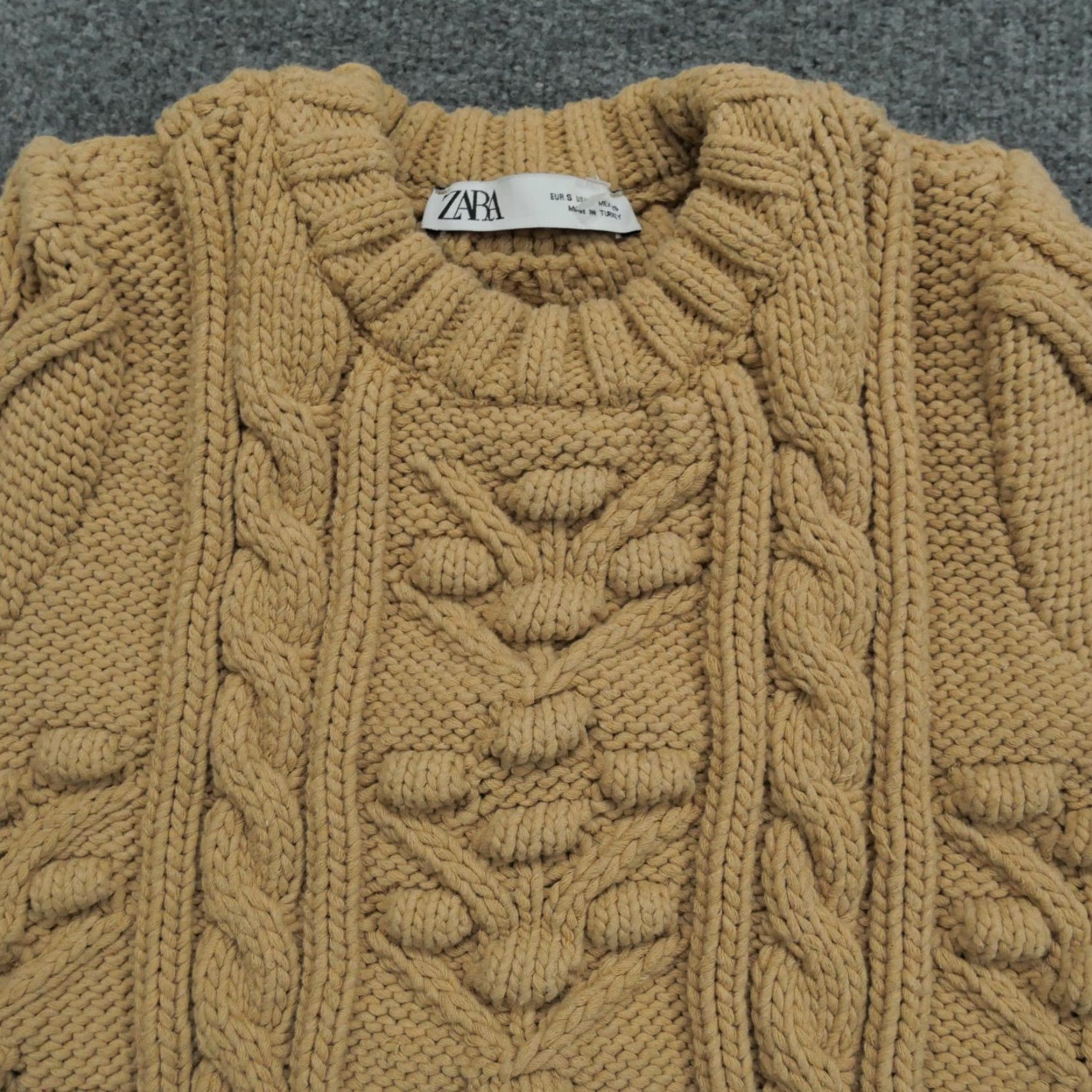 Zara VINTAGE Zara Sweater Women Small Tan Brown Cable Knit Short Sleeve Size S / US 4 / IT 40 - 2 Thumbnail