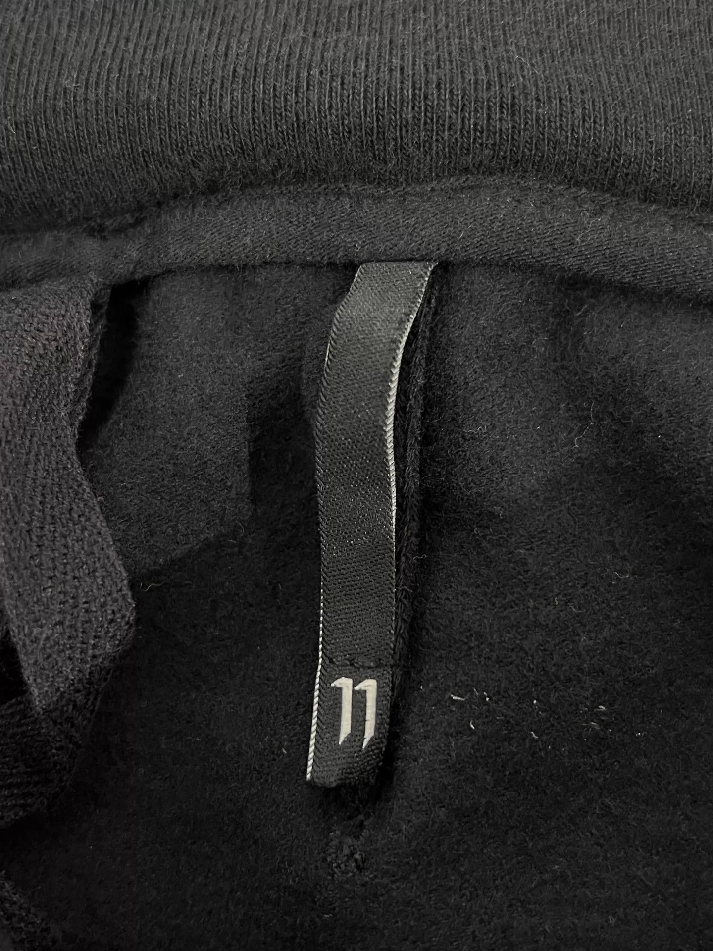 Boris Bidjan Saberi BBS 11by bbs fleece-lined small embroidered logo cuffed XS Size US 28 / EU 44 - 8 Thumbnail