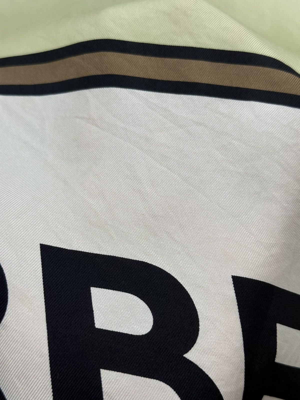 Burberry Burberry London Runway 17.02.2020 Silk Scarf Size ONE SIZE - 8 Thumbnail