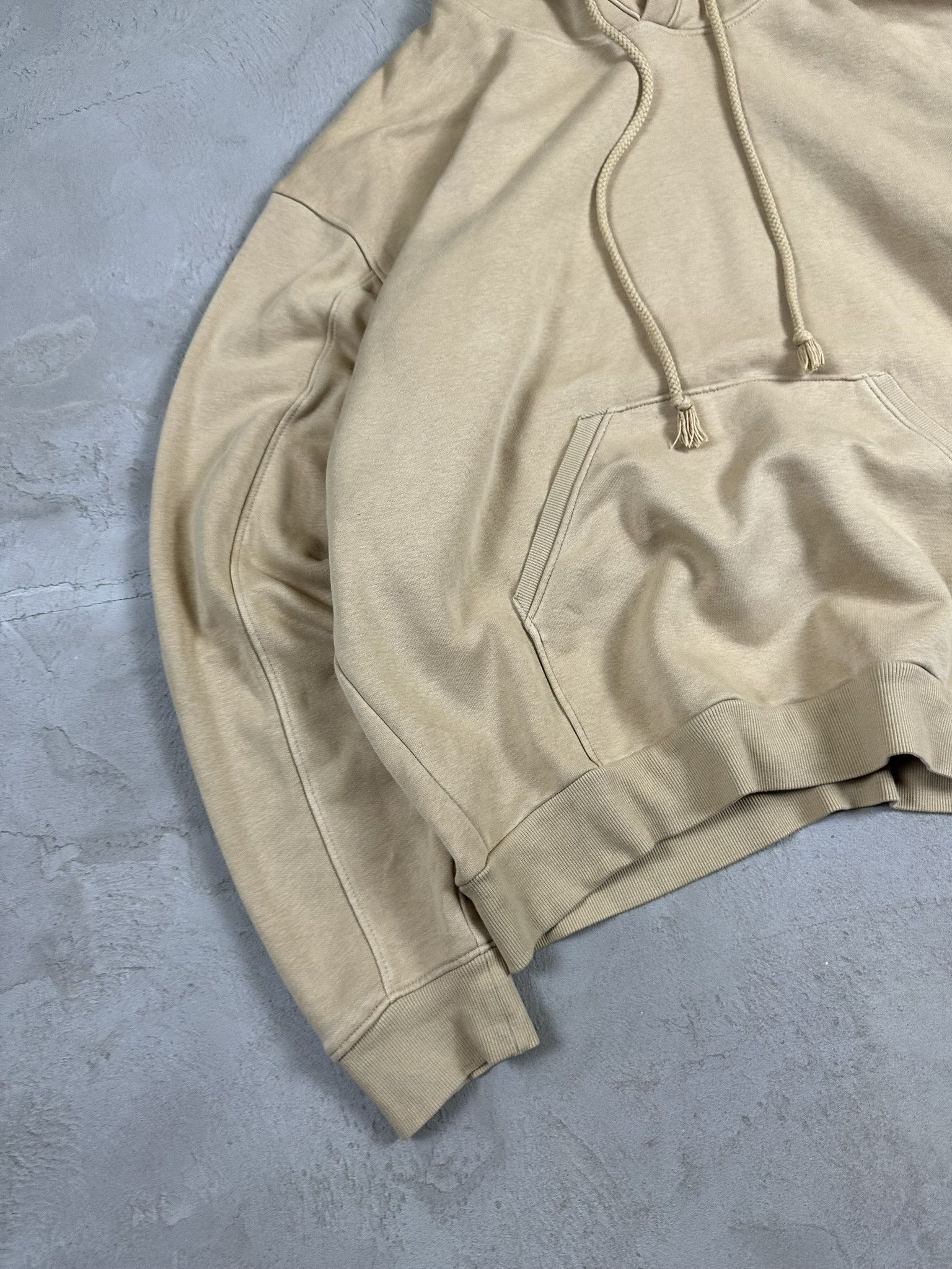 Weekday Weekday Boxy Oversized Ailin Basic Blank Sweatshirt Hoodie Size US M / EU 48-50 / 2 - 5 Thumbnail