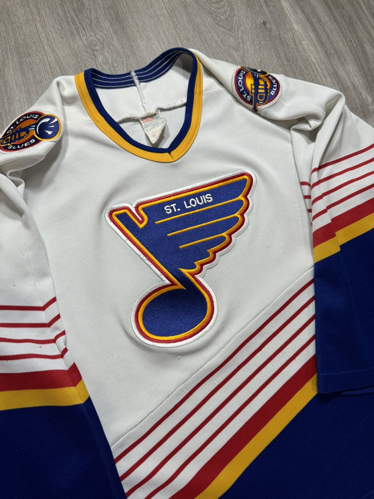 Ccm × Vintage Vintage St Louis Blues Jersey Small CCM Mens White Maska Size US S / EU 44-46 / 1 - 3 Thumbnail
