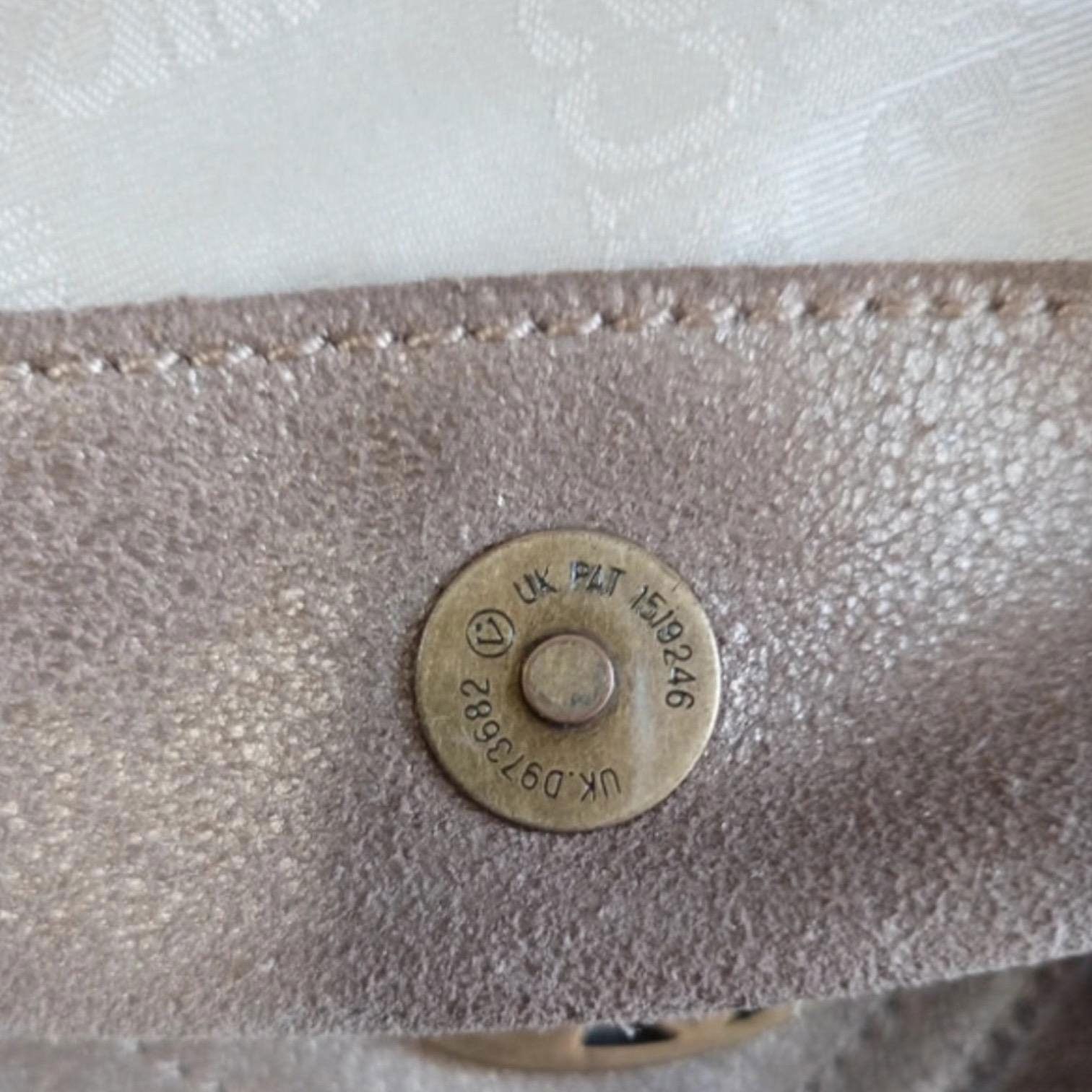 Roberto Cavalli The Cavalli Big Leather Shoulder Bag Size ONE SIZE - 6 Thumbnail