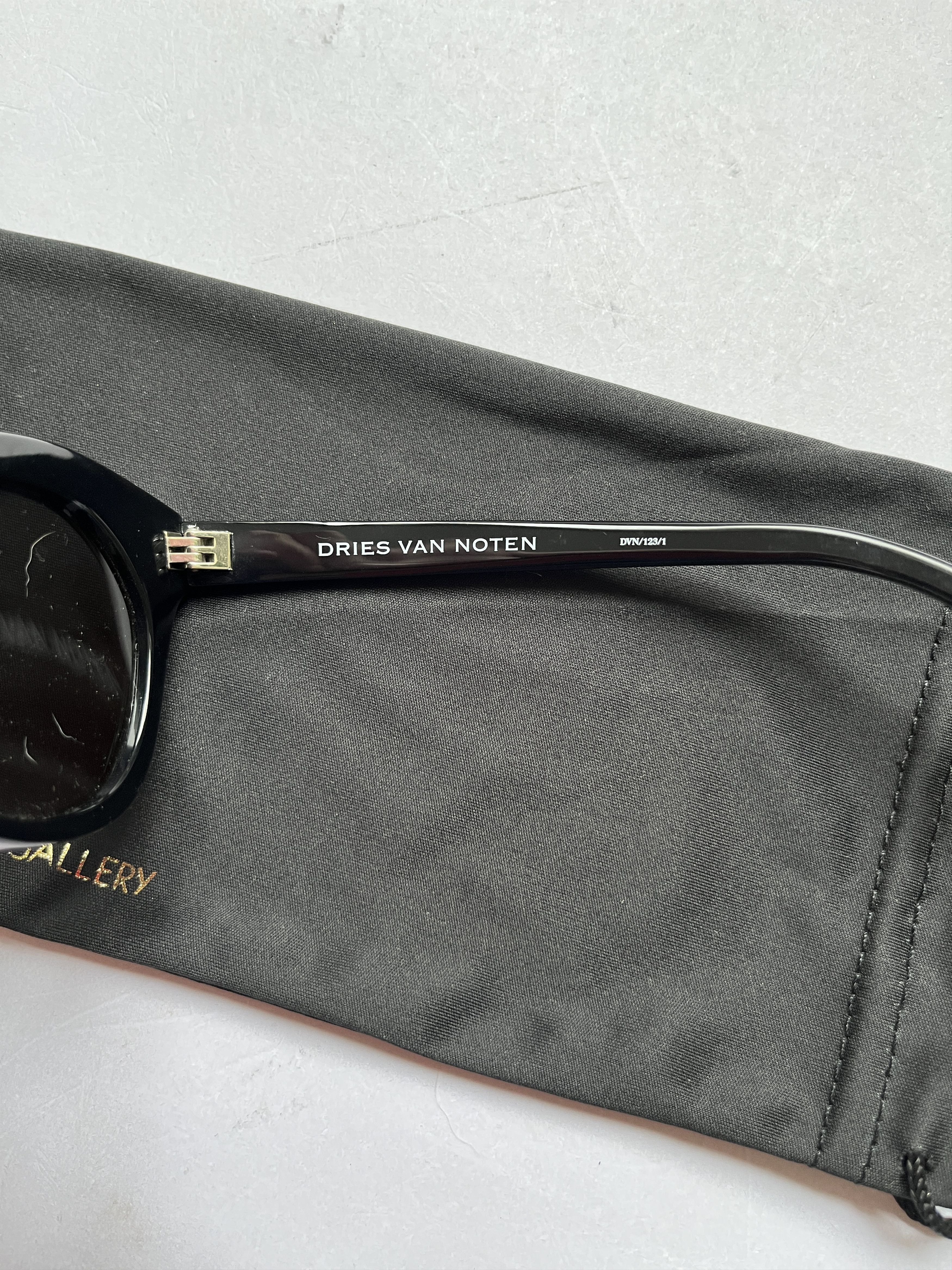 Dries Van Noten × Linda Farrow ⚡️QUICK SALE⚡️Dries Van Noten x Farrow Angular Sunglasses Size ONE SIZE - 5 Thumbnail