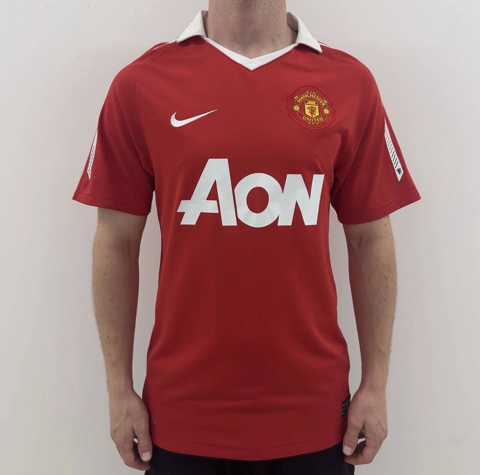 Nike Manchester United 2010 2011 Home Jersey Soccer Football Size US S / EU 44-46 / 1 - 1 Thumbnail