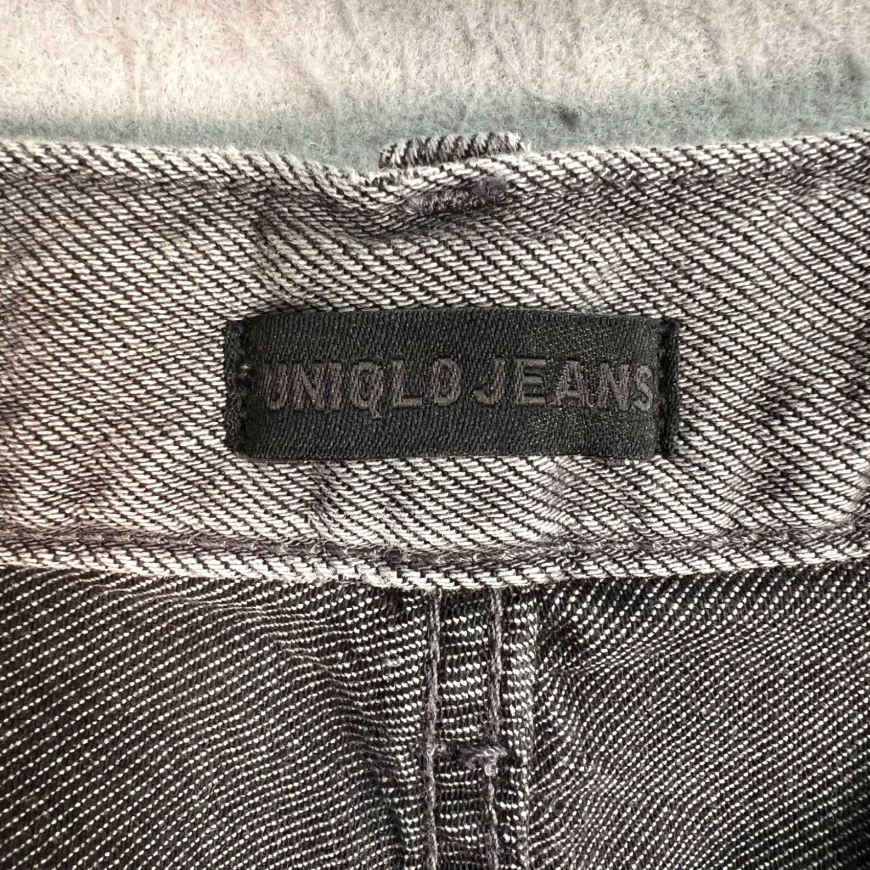 Uniqlo Uniqlo Womens Jeans Gray Wide-Leg Cotton Blend Denim Size 32 (Adult) Womens Regular Rise High Inseam 29 in Front Distressing - Vintage/NWT? (No N/A) Size 24" / US 00 / IT 34 - 3 Thumbnail