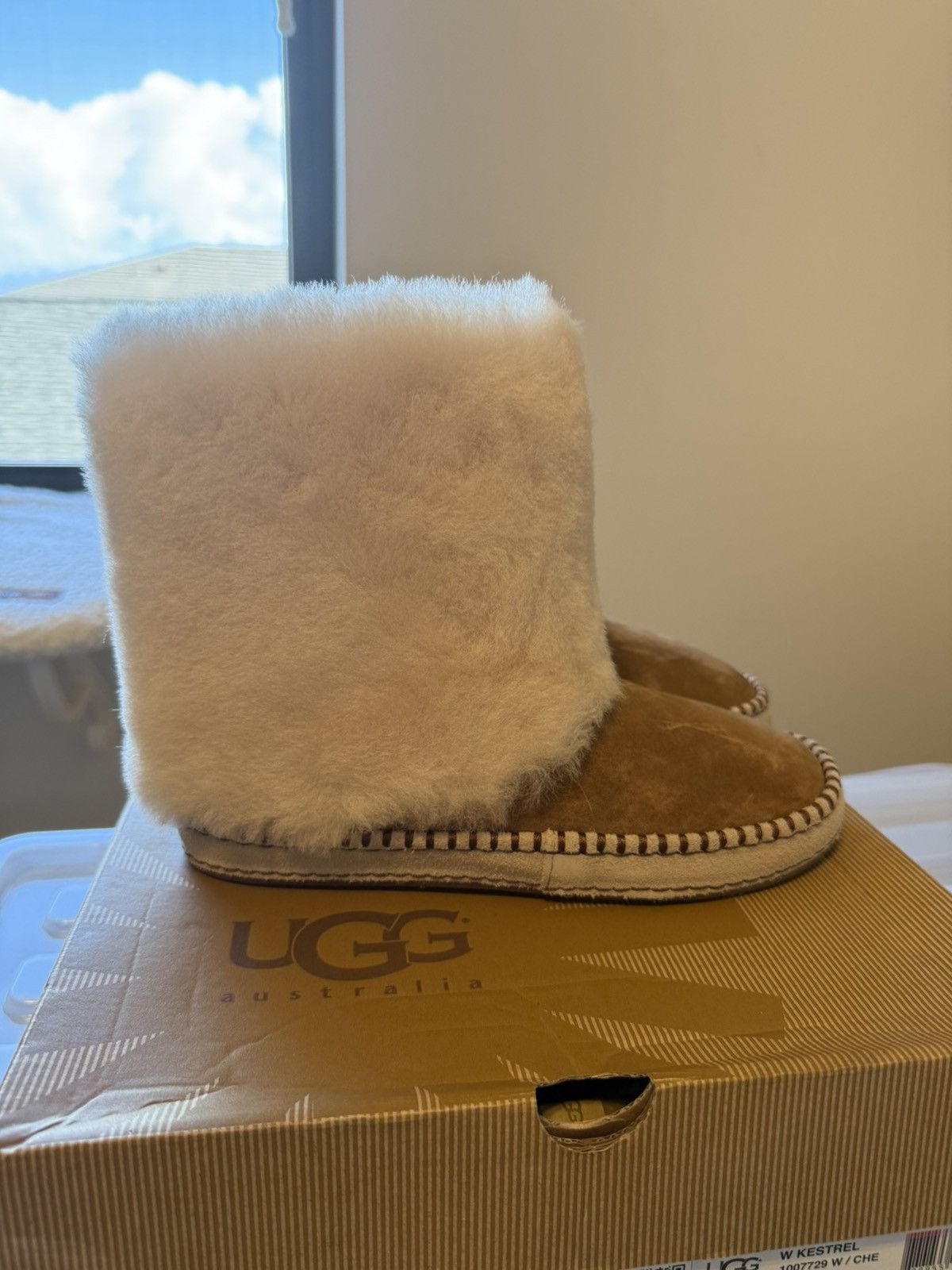 Ugg UGG boots with outer fur Size US 7 / IT 37 - 1 Thumbnail