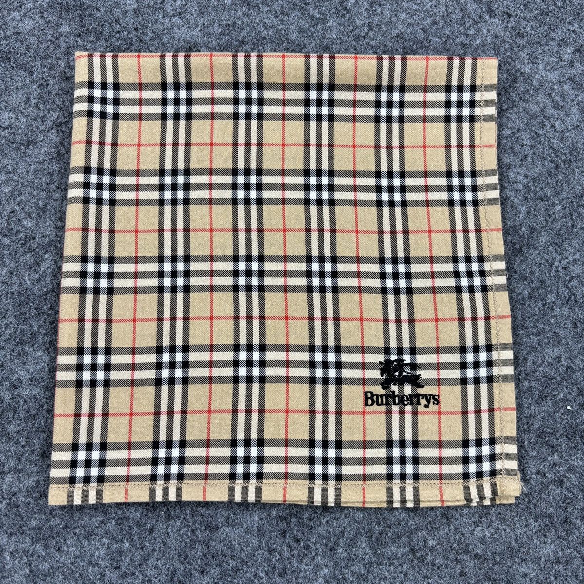 Burberry × Vintage Handkerchief # E024 # Bandana # Neckerchief Size ONE SIZE - 5 Thumbnail
