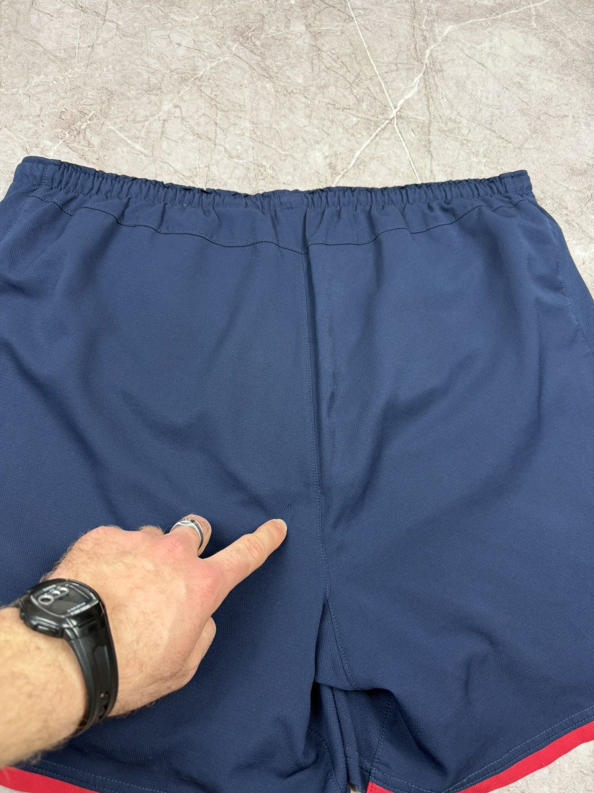 Nike Vintage Nike Arsenal Shorts 90s Football Streetwear Swoosh Size US 36 / EU 52 - 6 Thumbnail