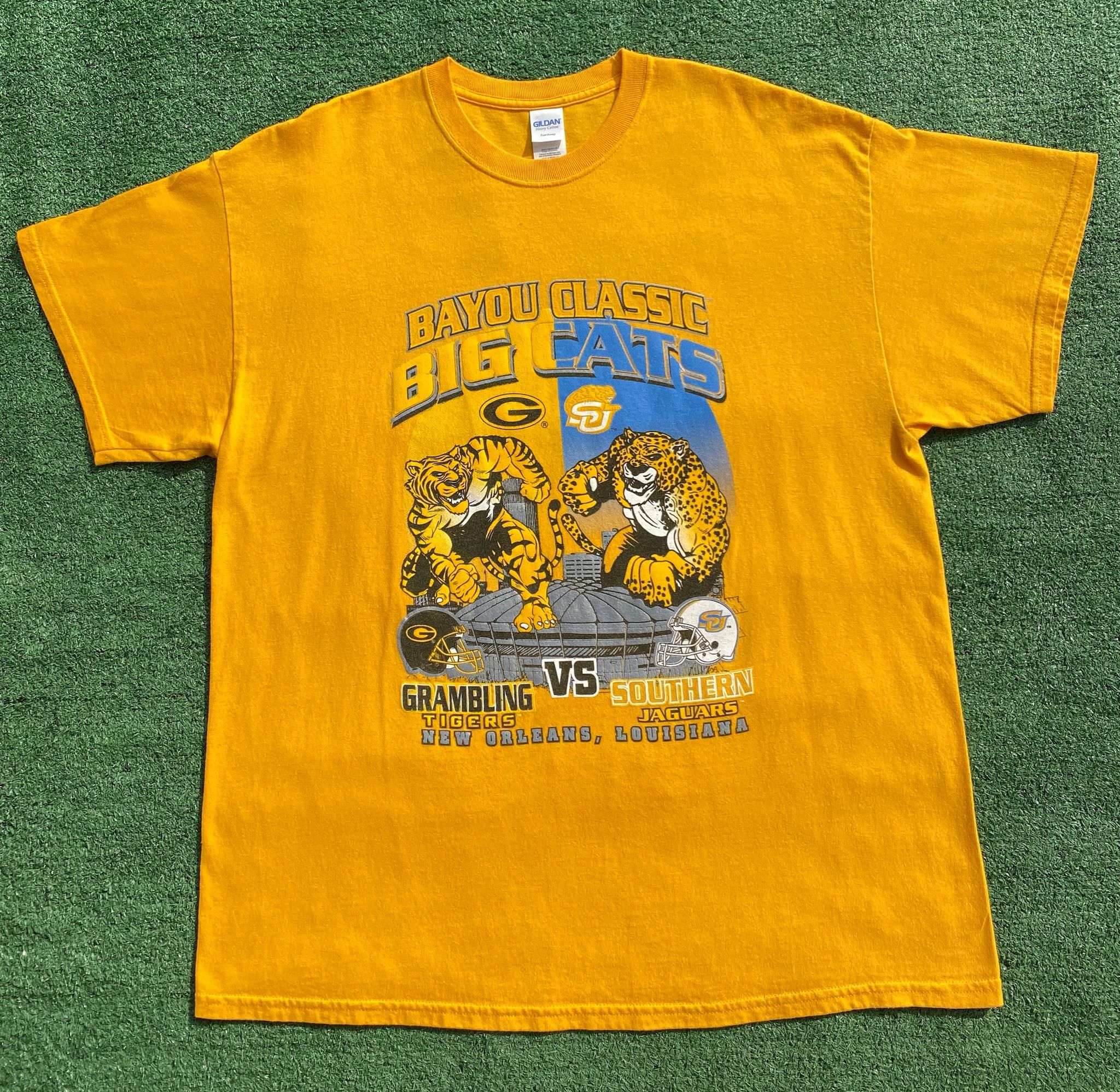 Gildan Y2K Bayou Classic Grambling Vs Southern T-Shirt Large Size US L / EU 52-54 / 3 - 1 Thumbnail