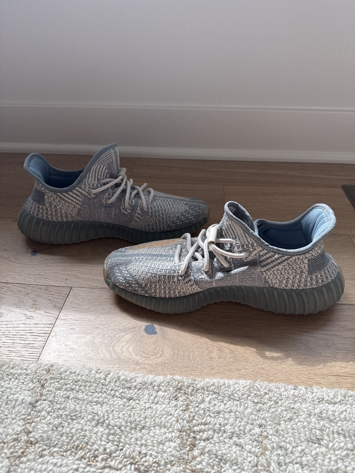 adidas Yeezy Boost 350 V2 Israfil