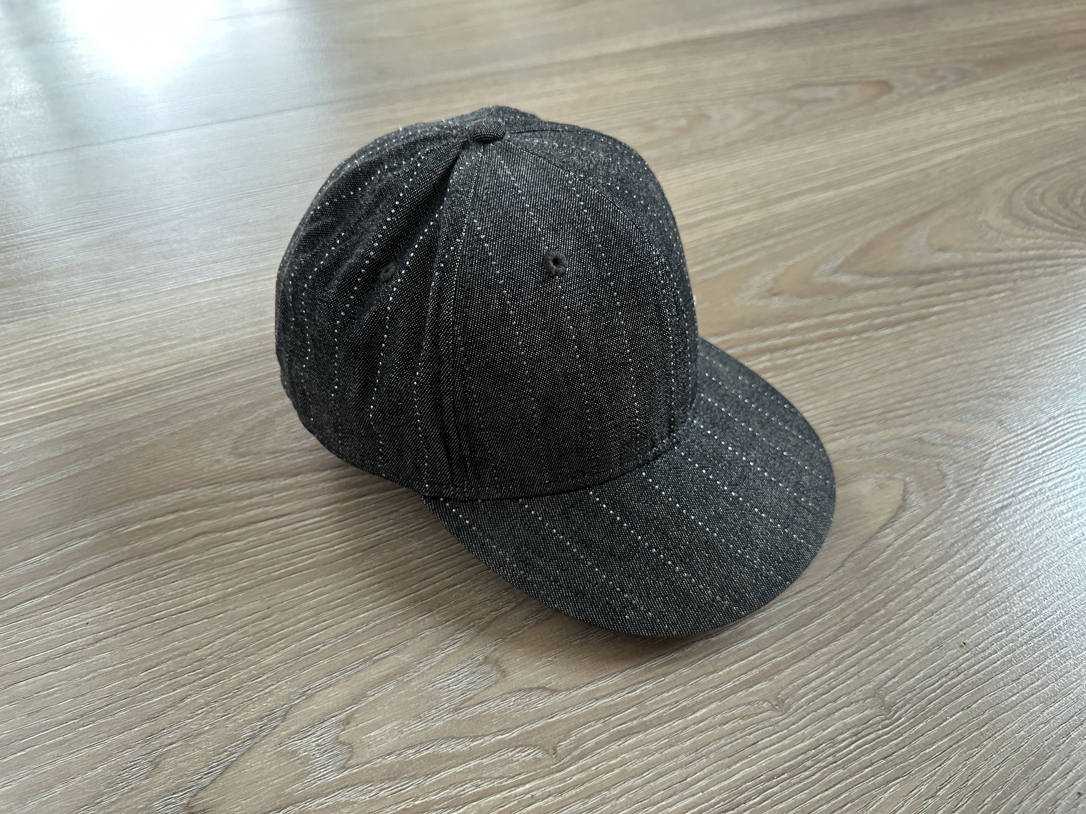 New Era × New York Yankees Vintage New Era New York Yankees Stripe Grey Snapback Size ONE SIZE - 4 Thumbnail