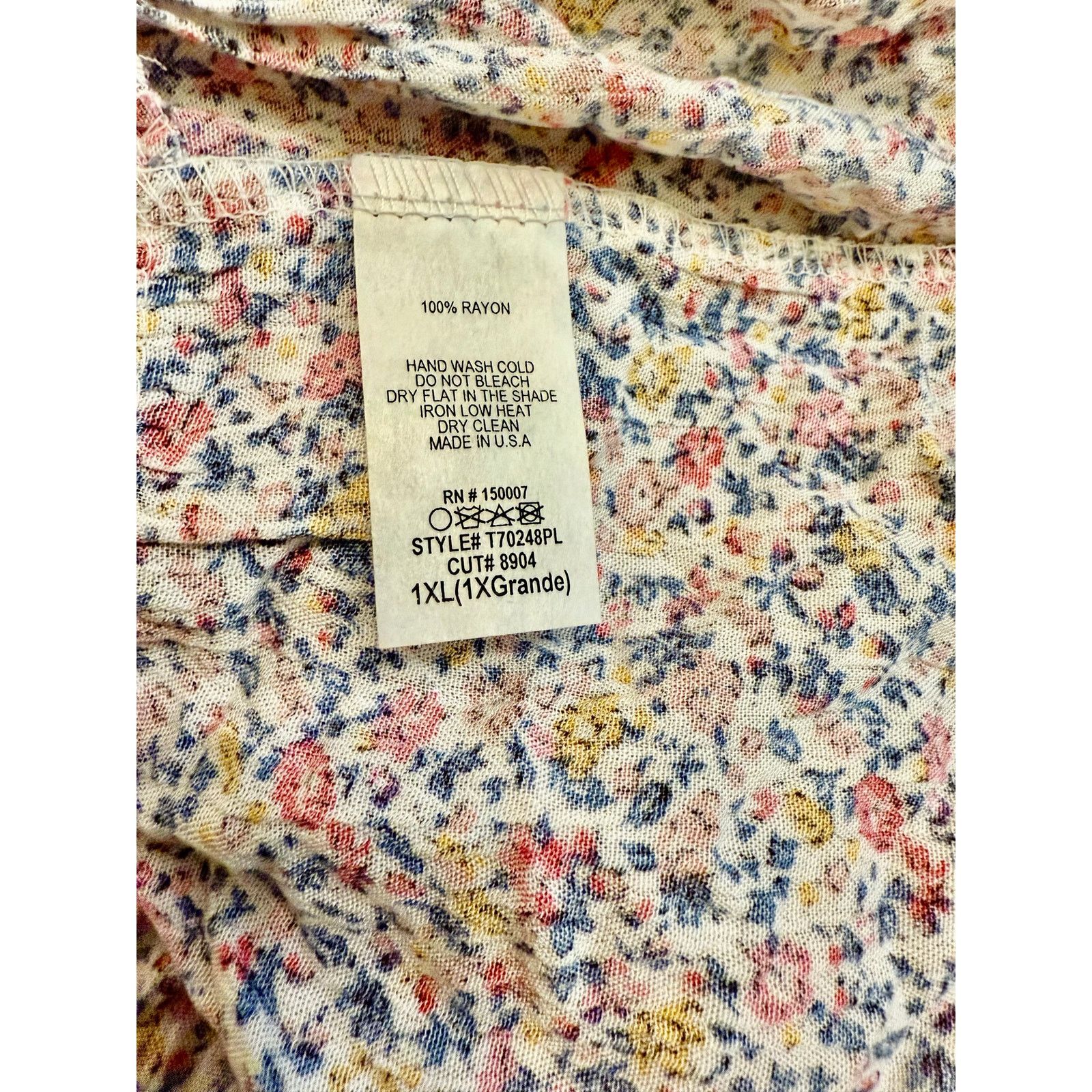 Other EUC Chic Soul V-Neck Floral Tunic Length Top Size 1X 14-16 Size XXL / US 16-18 / IT 52-54 - 6 Thumbnail
