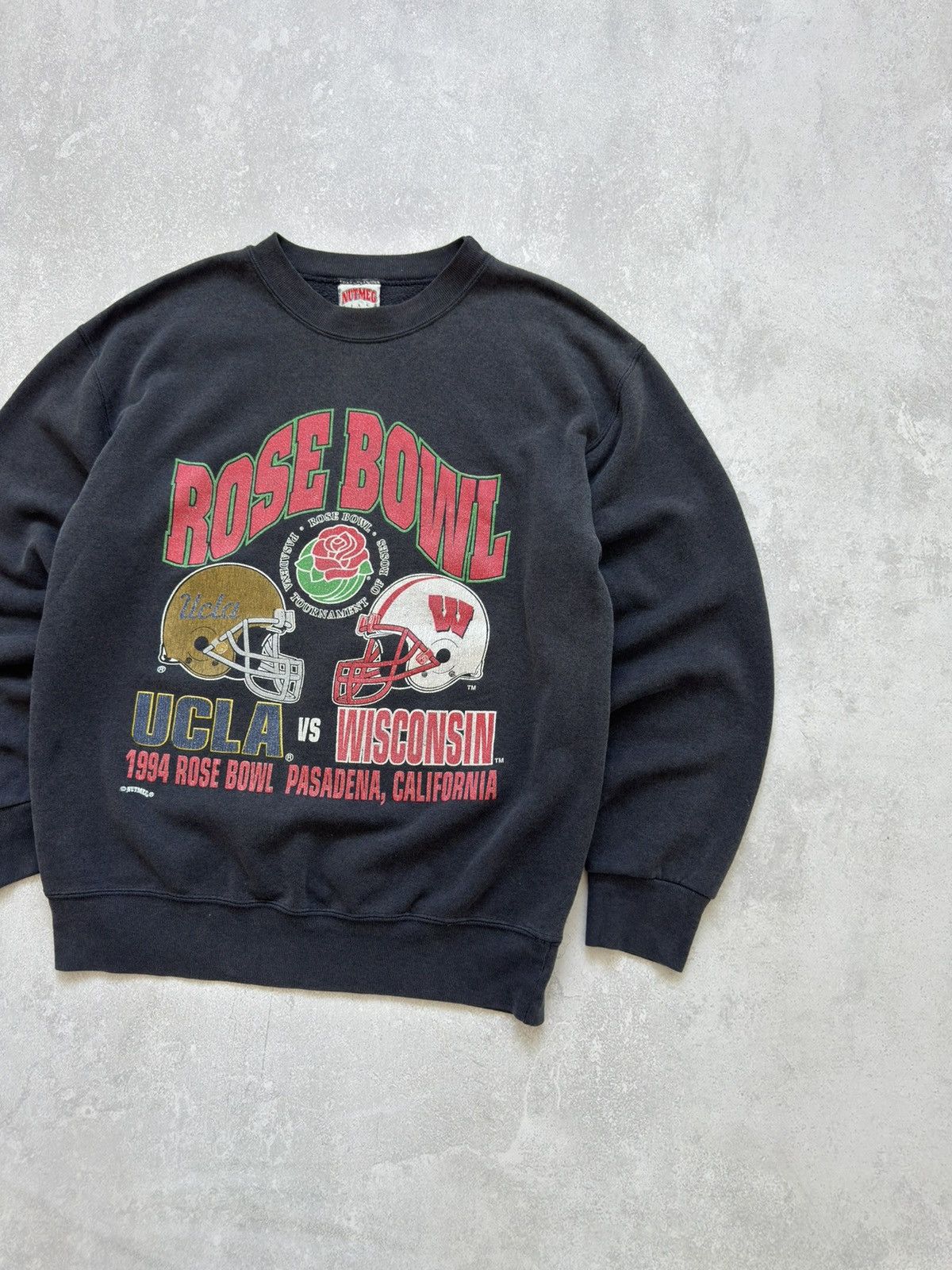 Nutmeg Vintage Nutmeg 1994 Rose Bowl UCLA vs Wisconsin Sweatshirt Size US M / EU 48-50 / 2 - 3 Thumbnail