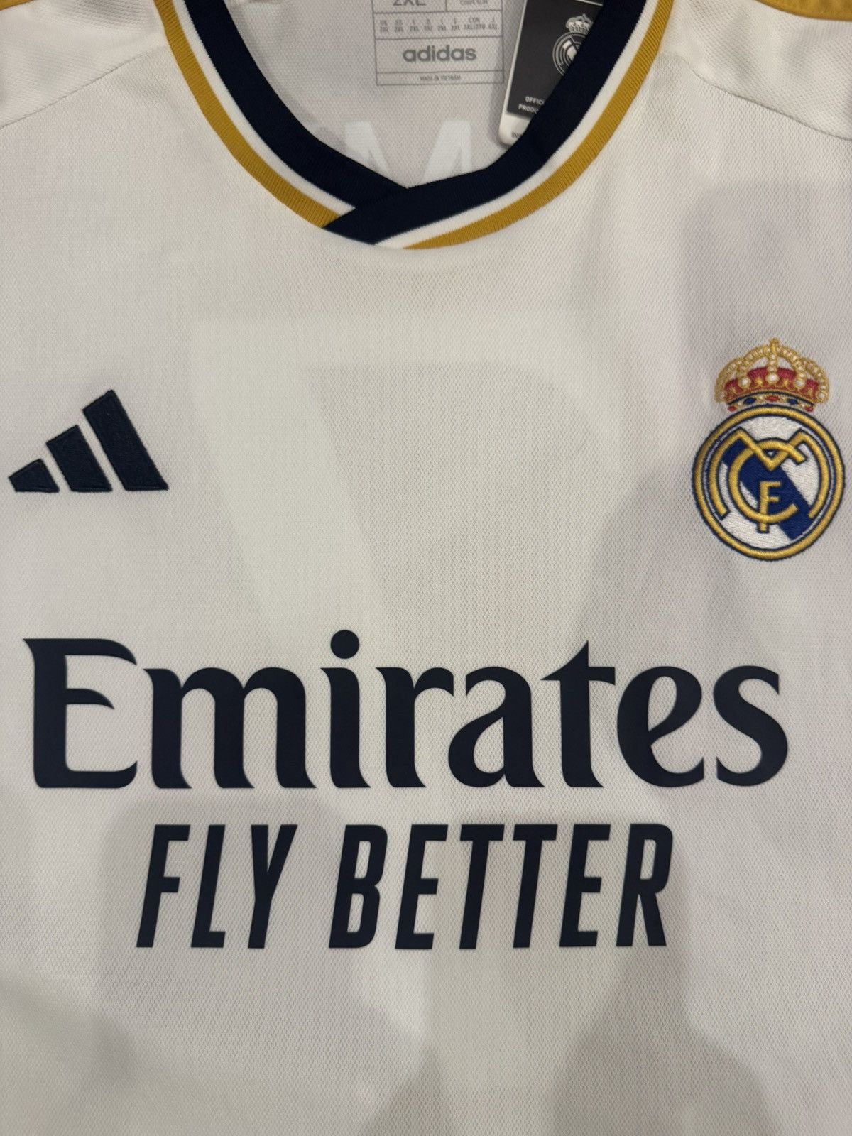 Adidas REAL MADRID CF 2023/2024 FOOTBALL SHIRT JERSEY SIZE L HR3796 Size US XXL / EU 58 / 5 - 6 Thumbnail