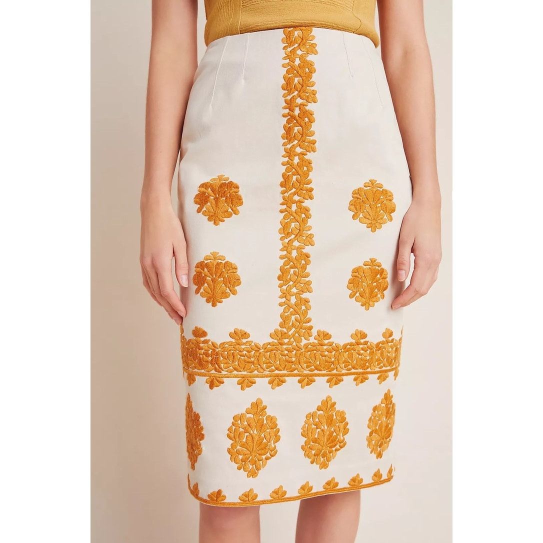 Anthropologie Anthropologie Women's Gold Verona Embroidered Pencil Skirt Size 26" / US 2 / IT 38 - 4 Thumbnail