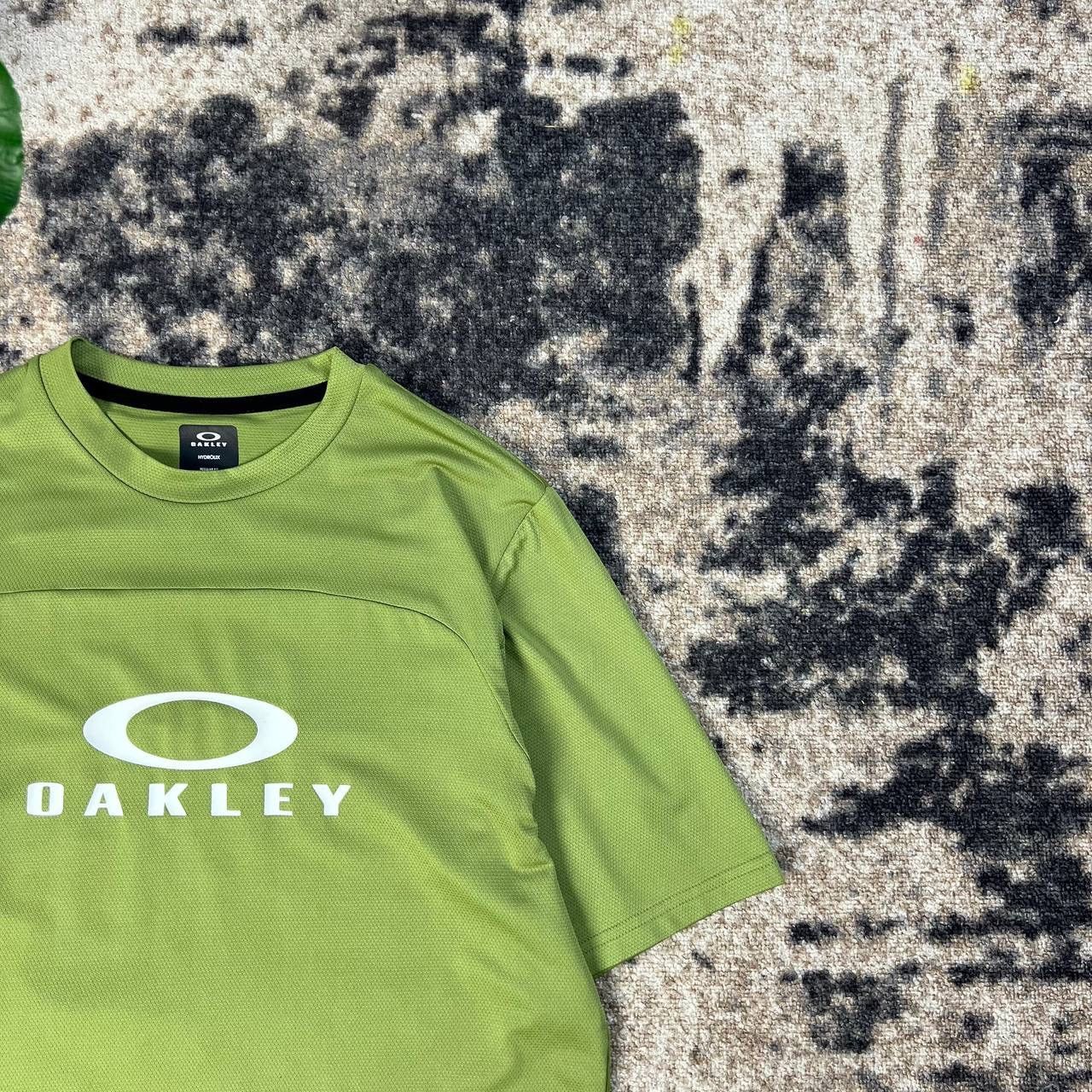 Oakley Oakley Big Logo Vintage Gorpcore Style T-Shirt Size US S / EU 44-46 / 1 - 2 Thumbnail