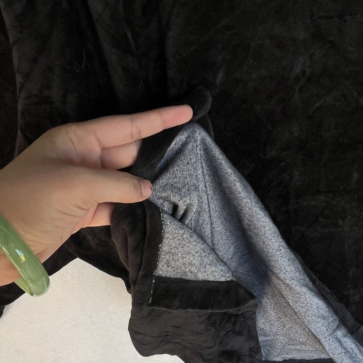 Other Vintage Roam Black Velvet Top With A Relaxed Fit Size XL Size XXL / US 16-18 / IT 52-54 - 5 Thumbnail
