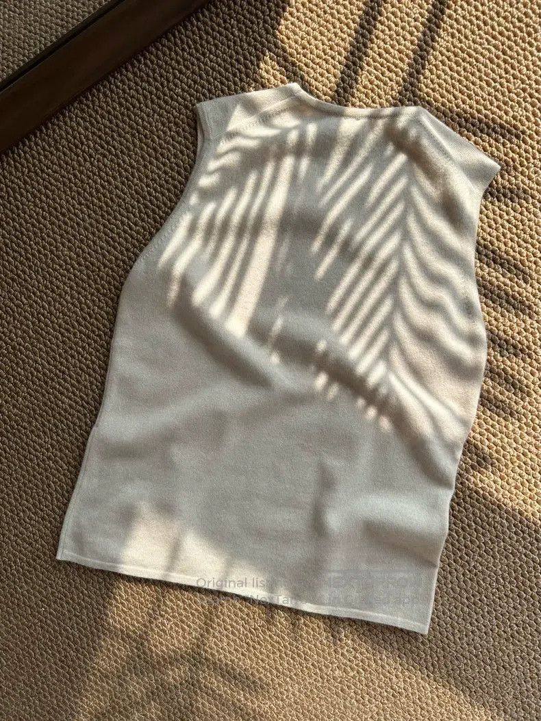 Hermes Hermes Pure Cashmere Vest Vest Women's Beige Gray Size S / US 4 / IT 40 - 2 Thumbnail