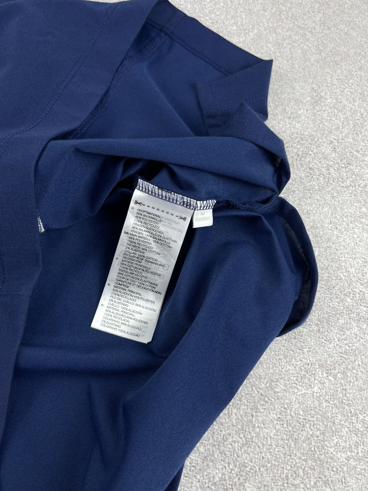 Y-3 Adidas Y-3 Yohji Yamamoto Cut Line Tee Unisex Size M Size US M / EU 48-50 / 2 - 7 Thumbnail
