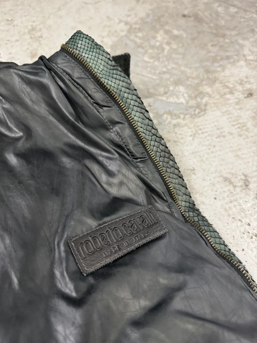 Roberto Cavalli AW2000 Roberto Cavalli Asymmetrical Ninja Python Dark Green Puffer Leather Jacket Size US S / EU 44-46 / 1 - 8 Thumbnail