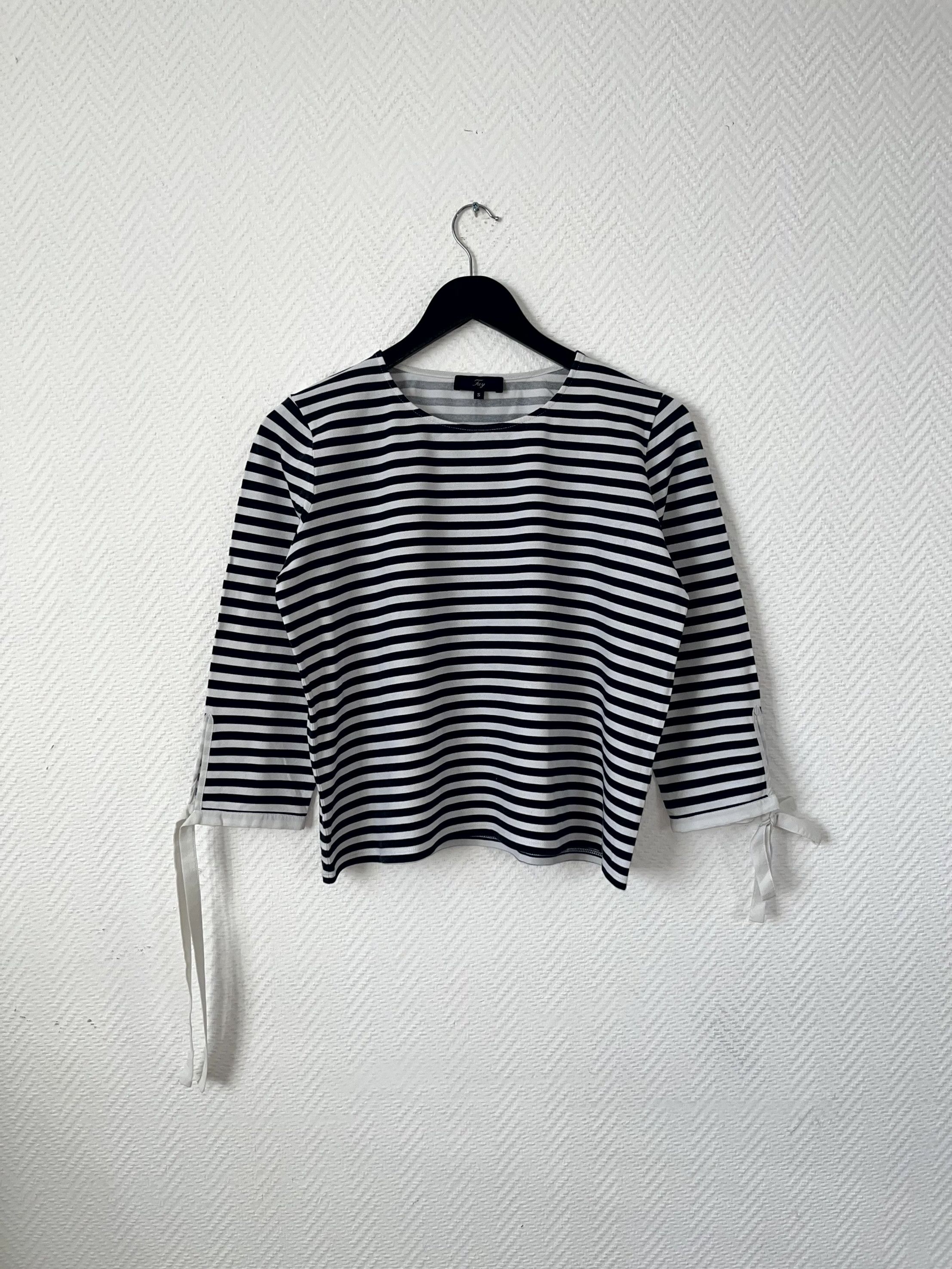 Fay Fay Striped White Sweatshirt 3/4 Sleeves Size S Size S / US 4 / IT 40 - 11 Thumbnail