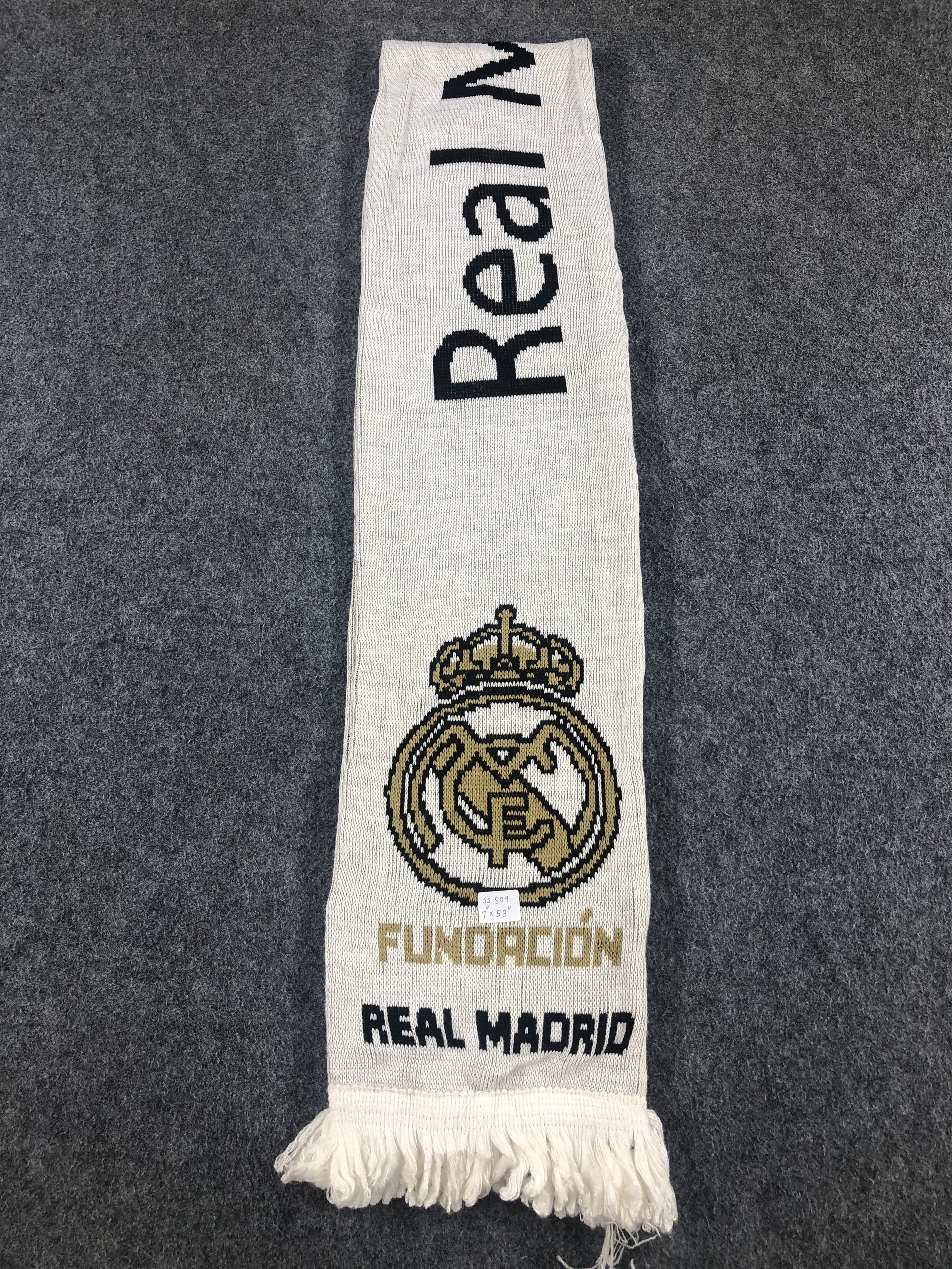 Vintage Real Madrid sport Scarf / Muffler / Neckwear Size ONE SIZE - 3 Thumbnail