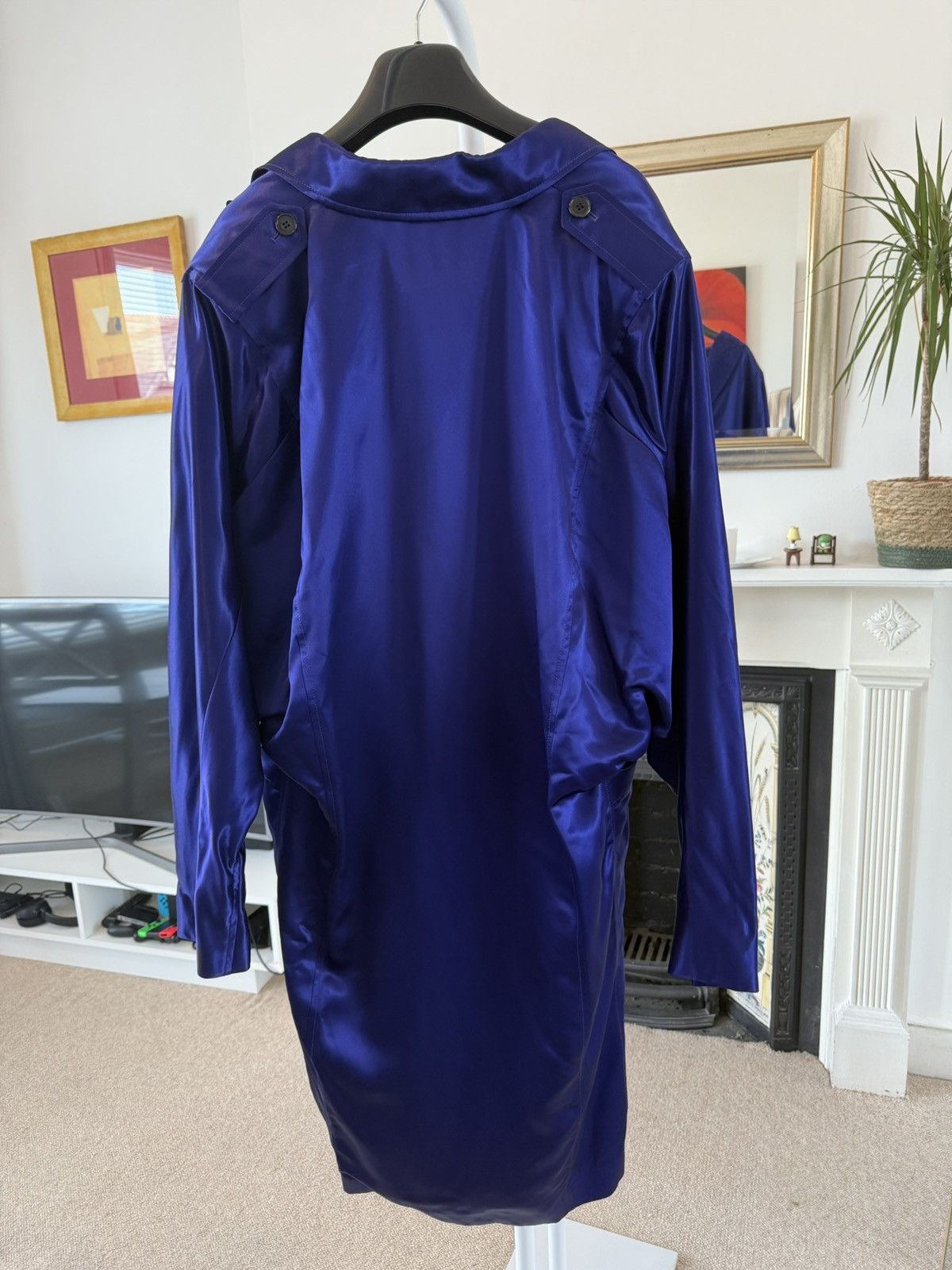 Saint Laurent Paris SS22' Saint Laurent Satin Purple Overcoat Size US M / EU 48-50 / 2 - 9 Thumbnail