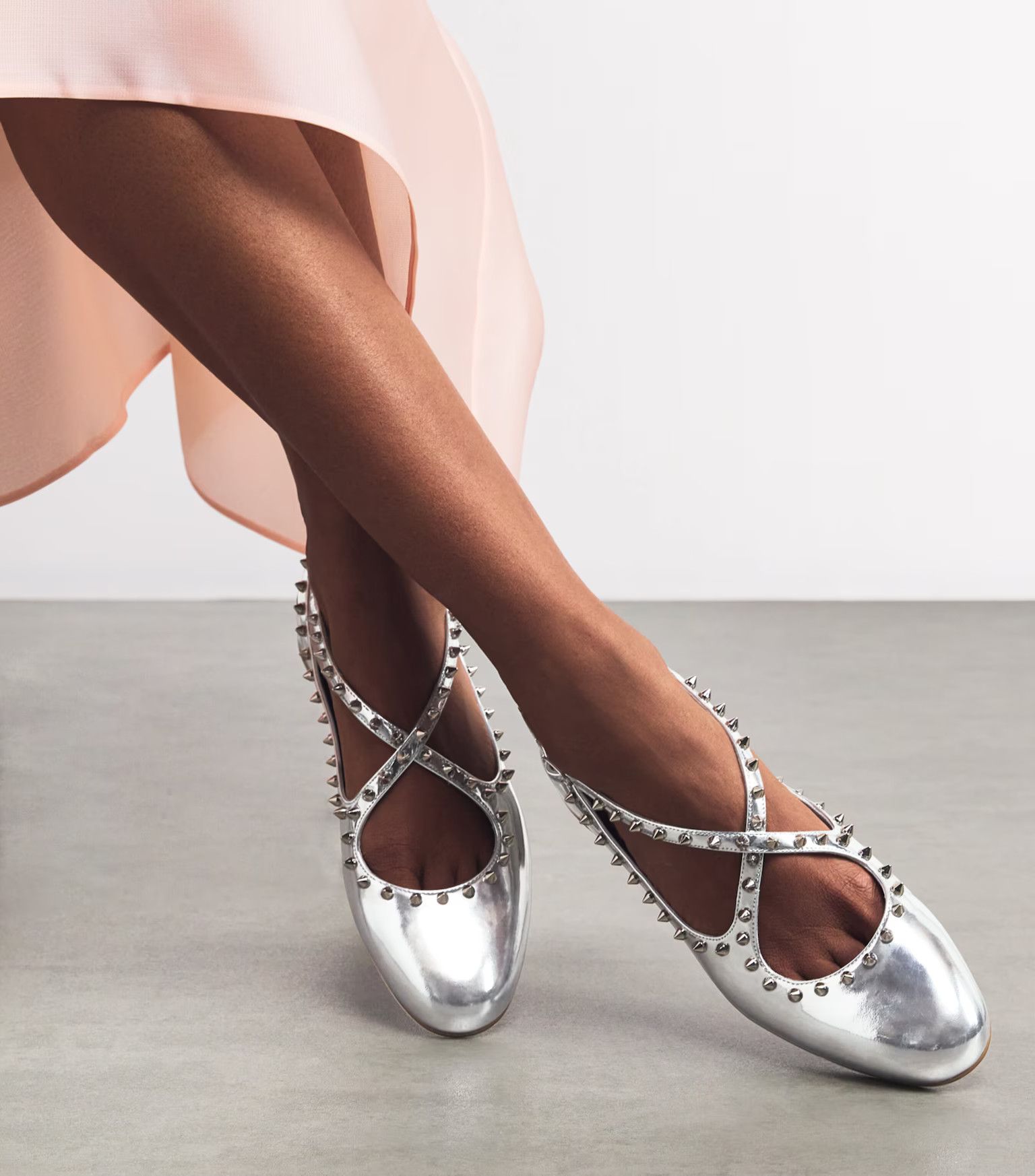 Christian Louboutin oc11z0625 Flats in Silver Size US 9 / IT 39 - 2 Thumbnail