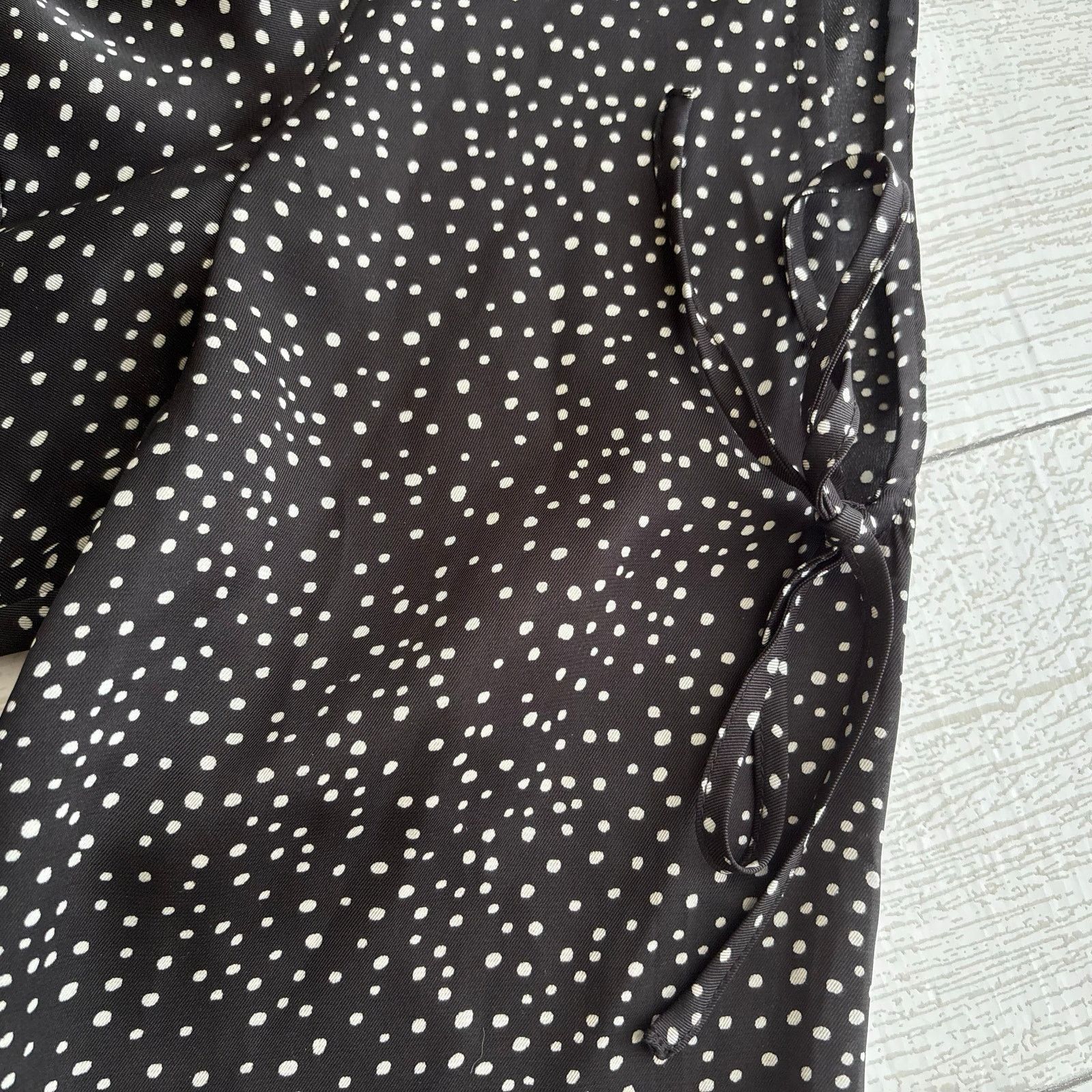 Other Lane Bryant Black and White Cold Shoulder Dot Top Size 18 Size XXL / US 16-18 / IT 52-54 - 7 Thumbnail