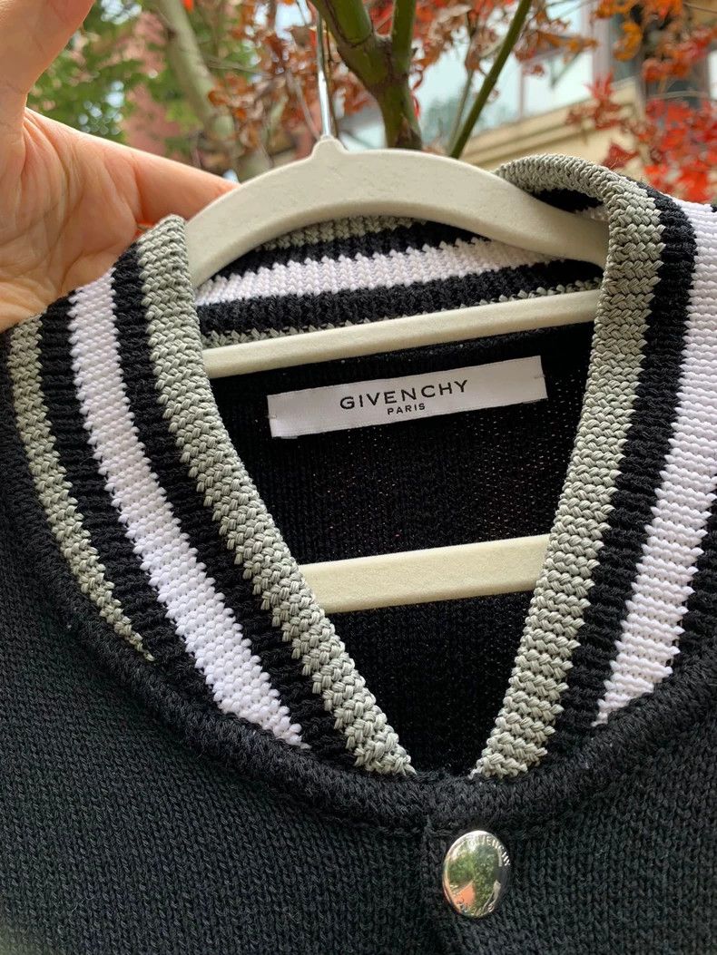 Givenchy Givenchy Baseball jacket No. 17, knitted sweater jacket Size US M / EU 48-50 / 2 - 5 Thumbnail