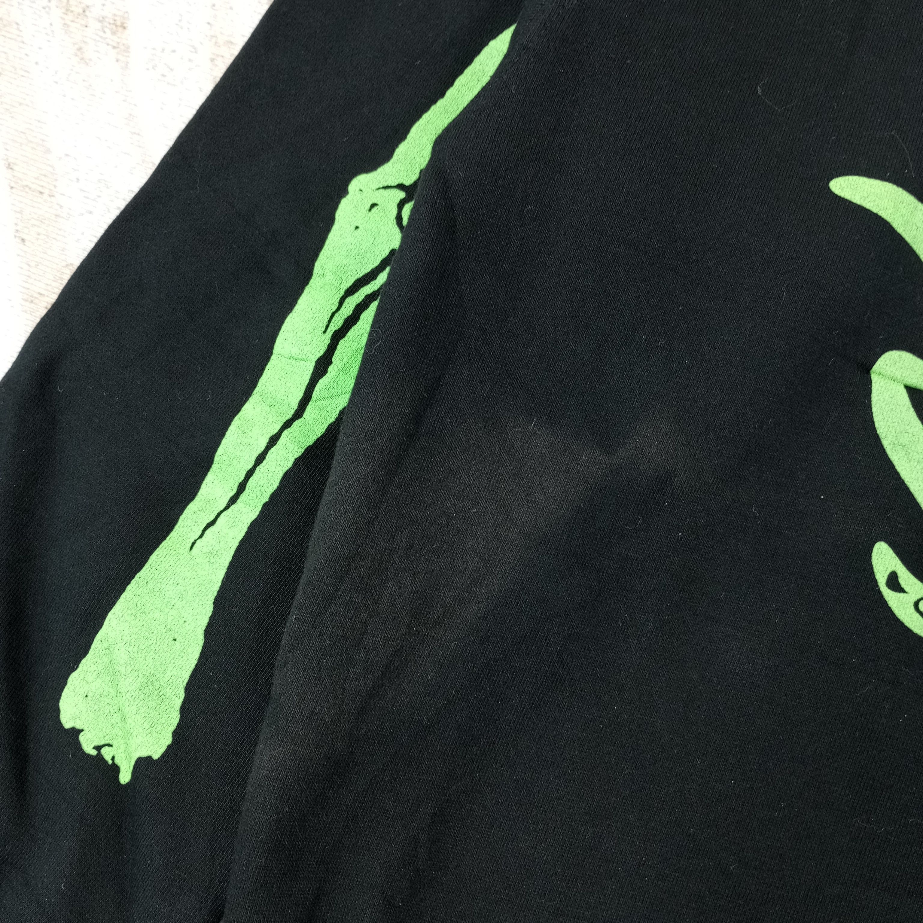 Vintage Debust Sweatshirt c232n15 Size US L / EU 52-54 / 3 - 3 Thumbnail