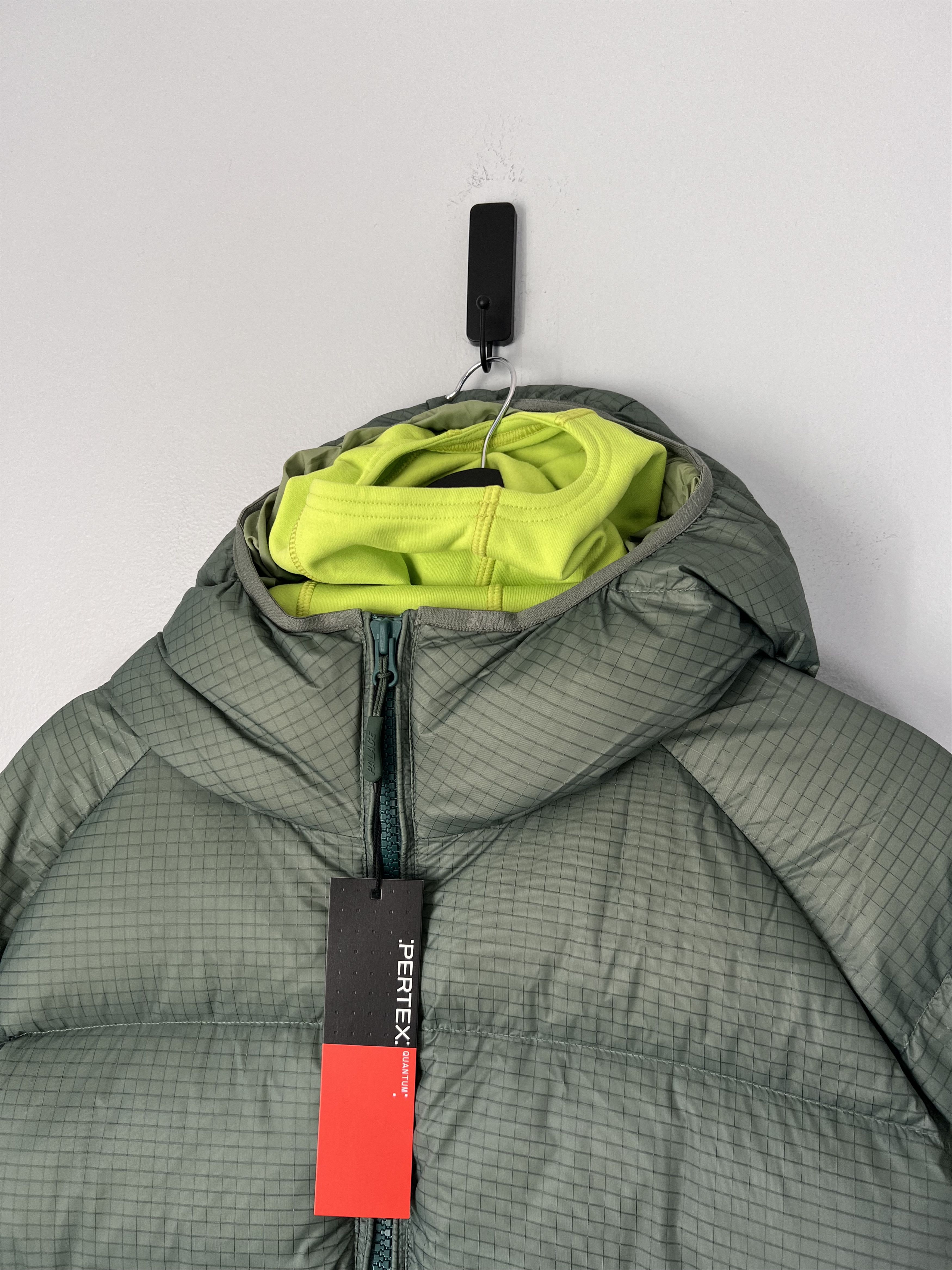 Palace Palace Skateboards Pertex Quantum Balaclava Puffa in Green Size US L / EU 52-54 / 3 - 2 Thumbnail
