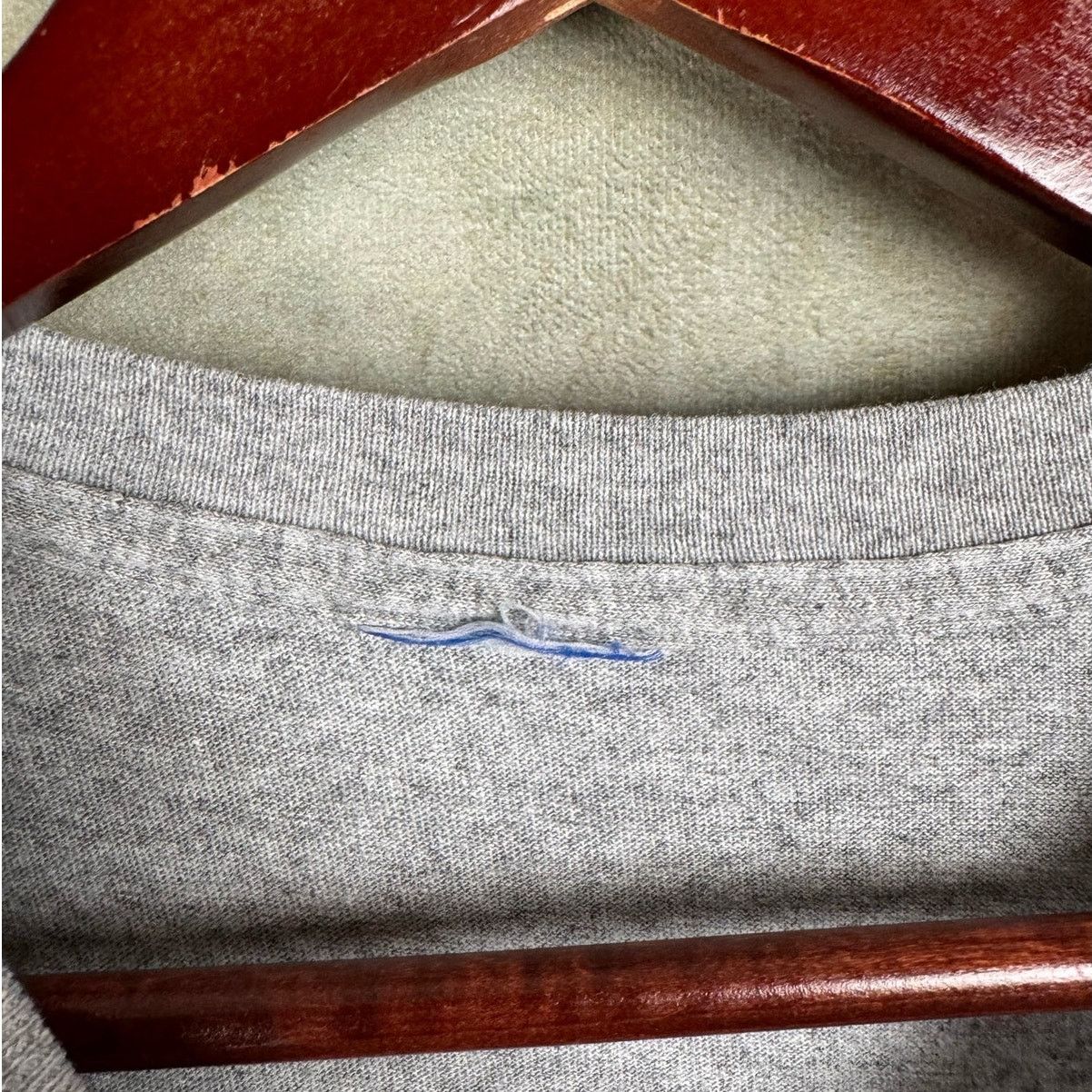 Reebok × Vintage VTG 90s Reebok Logo T Shirt Mens Sz M Gray Red Logo Size US M / EU 48-50 / 2 - 7 Thumbnail