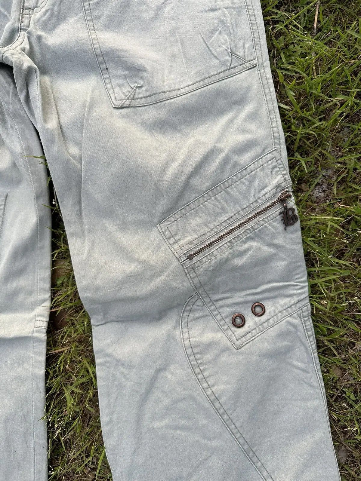 Billabong W31 L32🔥FLARES/BOOTCUT Y2K VINTAGE BILLABONG LOW RISE CARGO Size US 31 - 7 Thumbnail