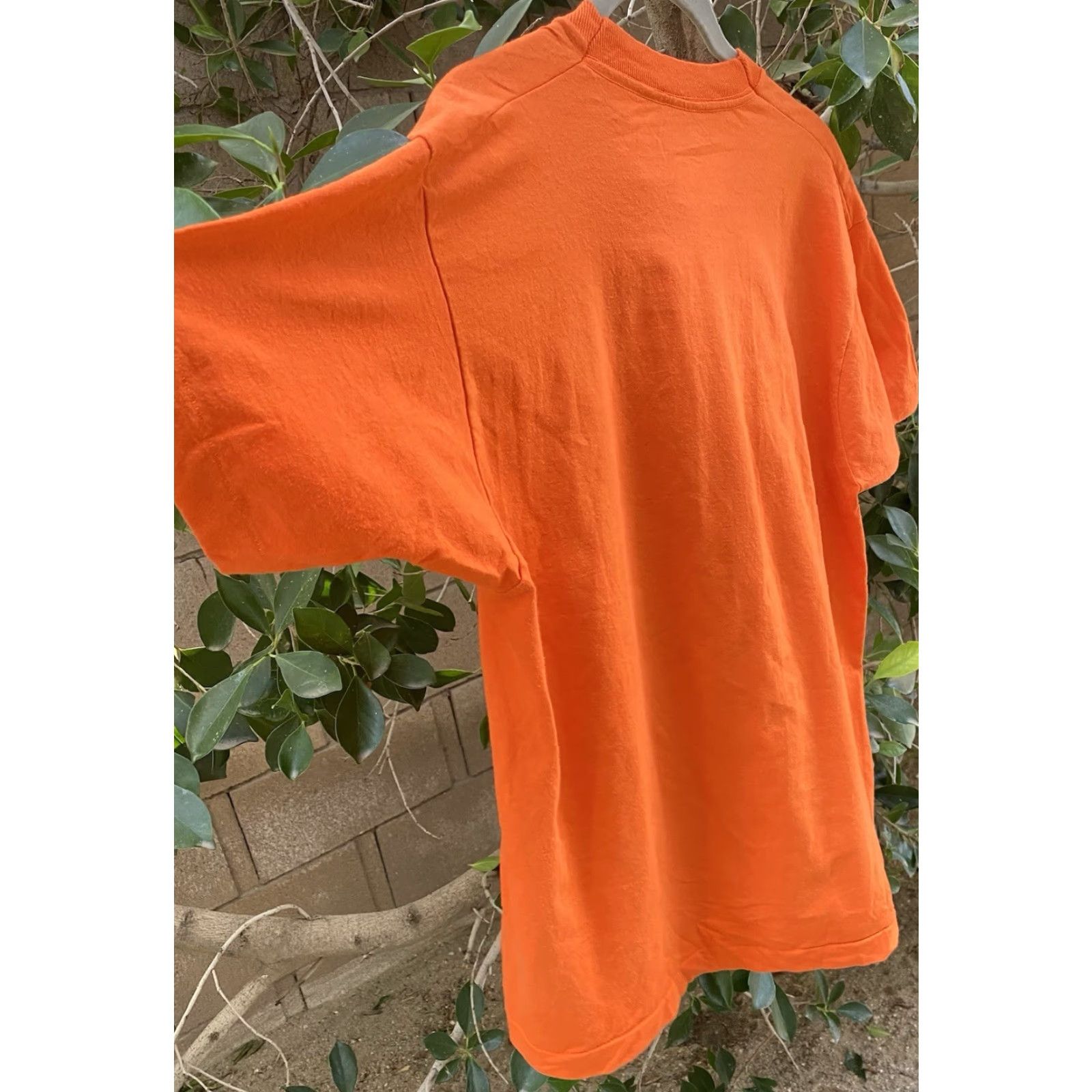 Vintage VINTAGE Screen Stars Toledo Raiders Pirate Class of 52 T Shirt Orange XL Mens Graphic Tee 1980s Size US XL / EU 56 / 4 - 6 Thumbnail