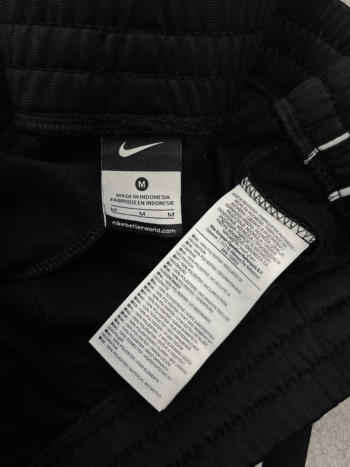 Nike Womens Nike Sweatpants Black Drill Y2K ACG TN Size 30" / US 8 / IT 44 - 7 Thumbnail