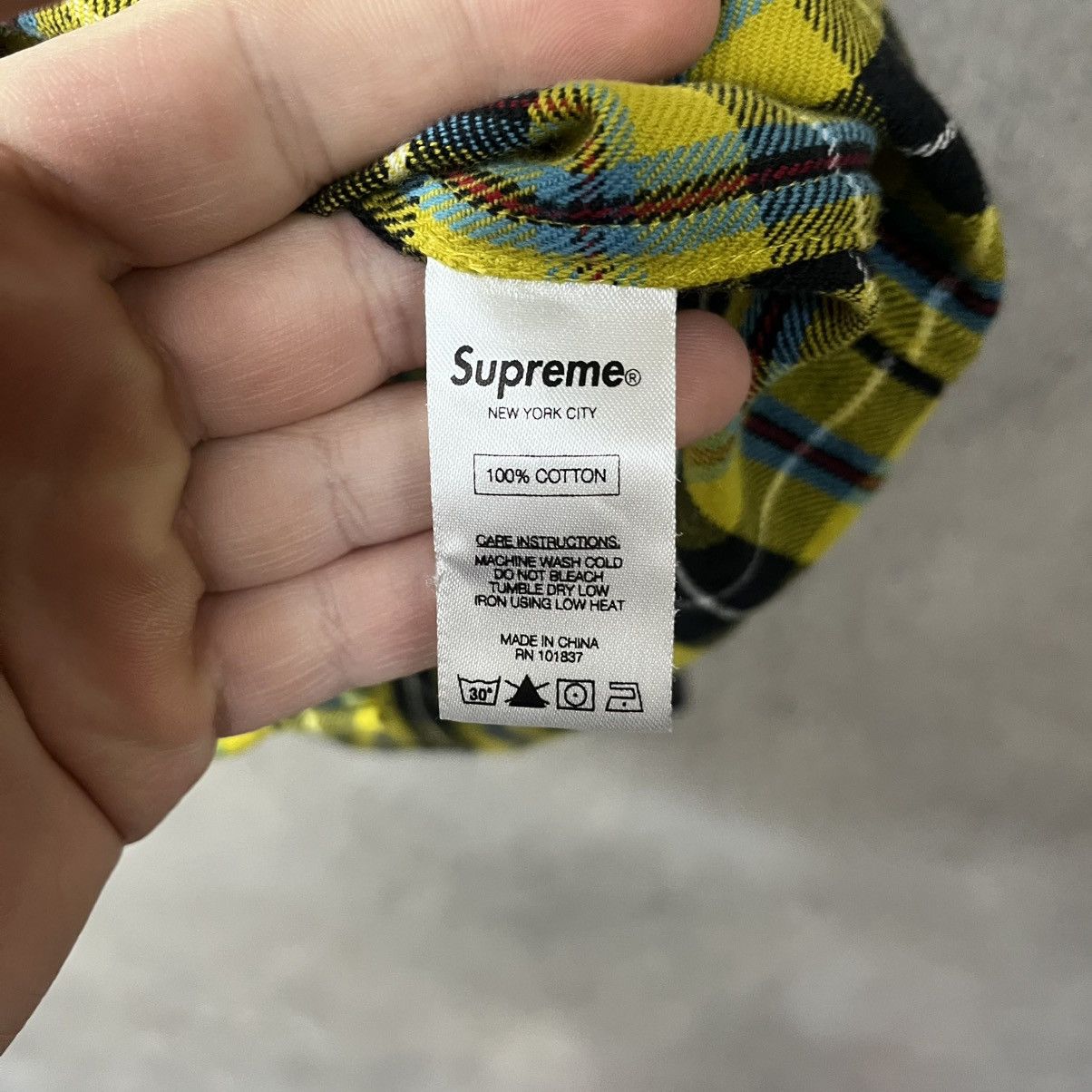 Supreme Supreme Shirt M Size US M / EU 48-50 / 2 - 9 Thumbnail