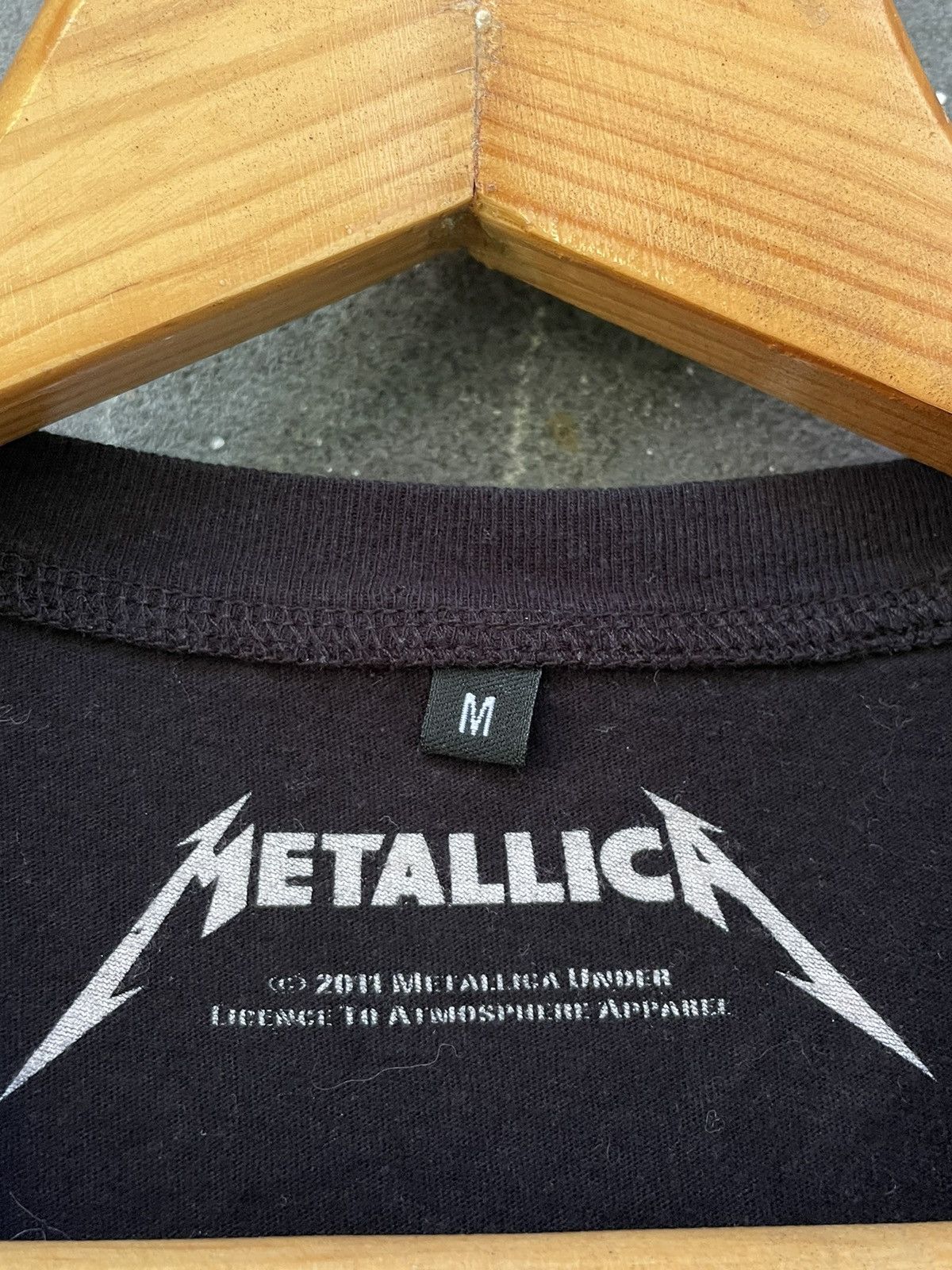 Metallica Vintage Metallica Their Money Tips Her Scales Again Shirt Size US S / EU 44-46 / 1 - 6 Thumbnail