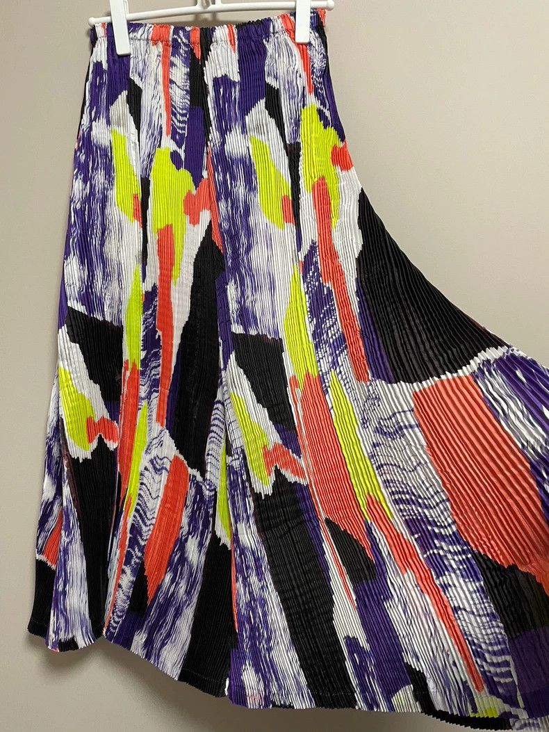 Issey Miyake Issey Miyake size:2 Blue and yellow ink-wash half skirt Size 22" - 2 Thumbnail